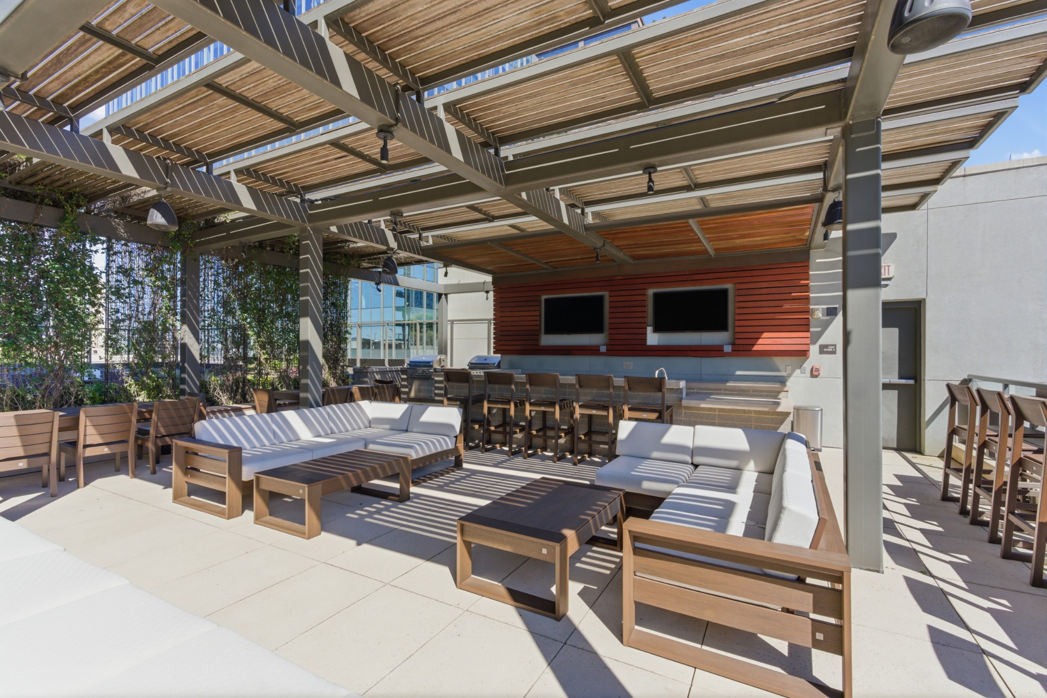 1212 Laurel St Unit: 1202