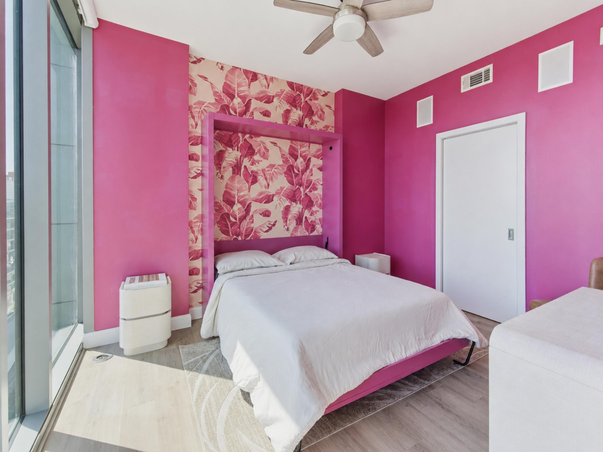 1212 Laurel St Unit: 1202