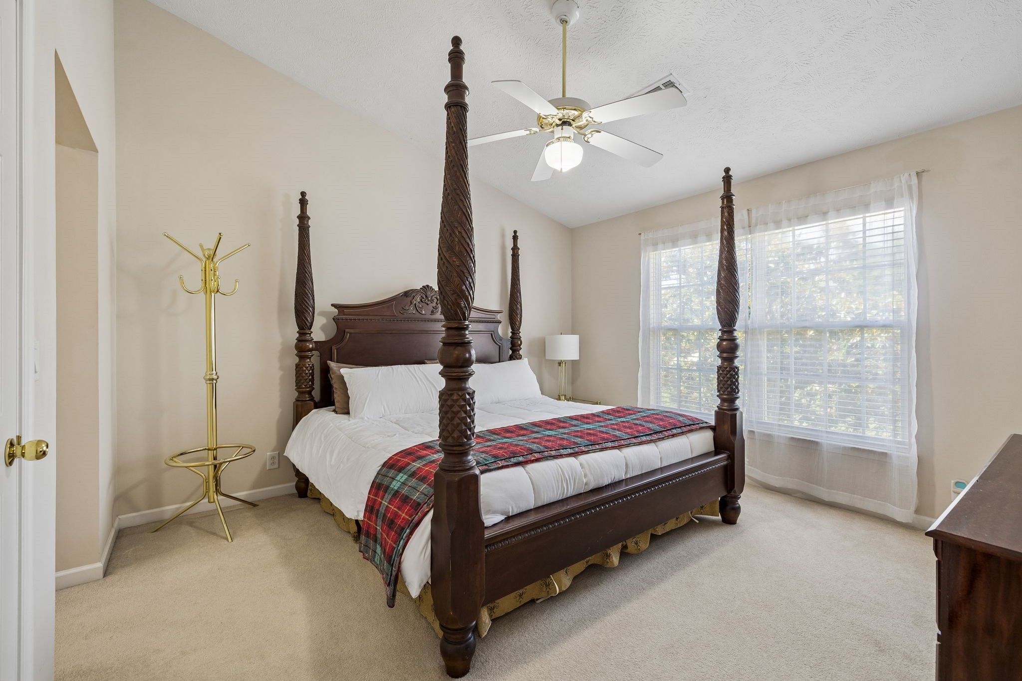 2030 Nashboro Blvd