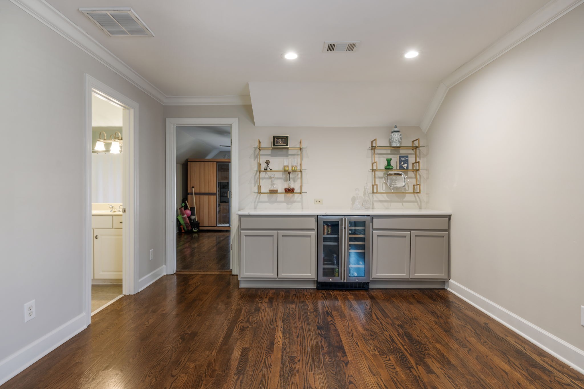 4 Winged Foot Pl
