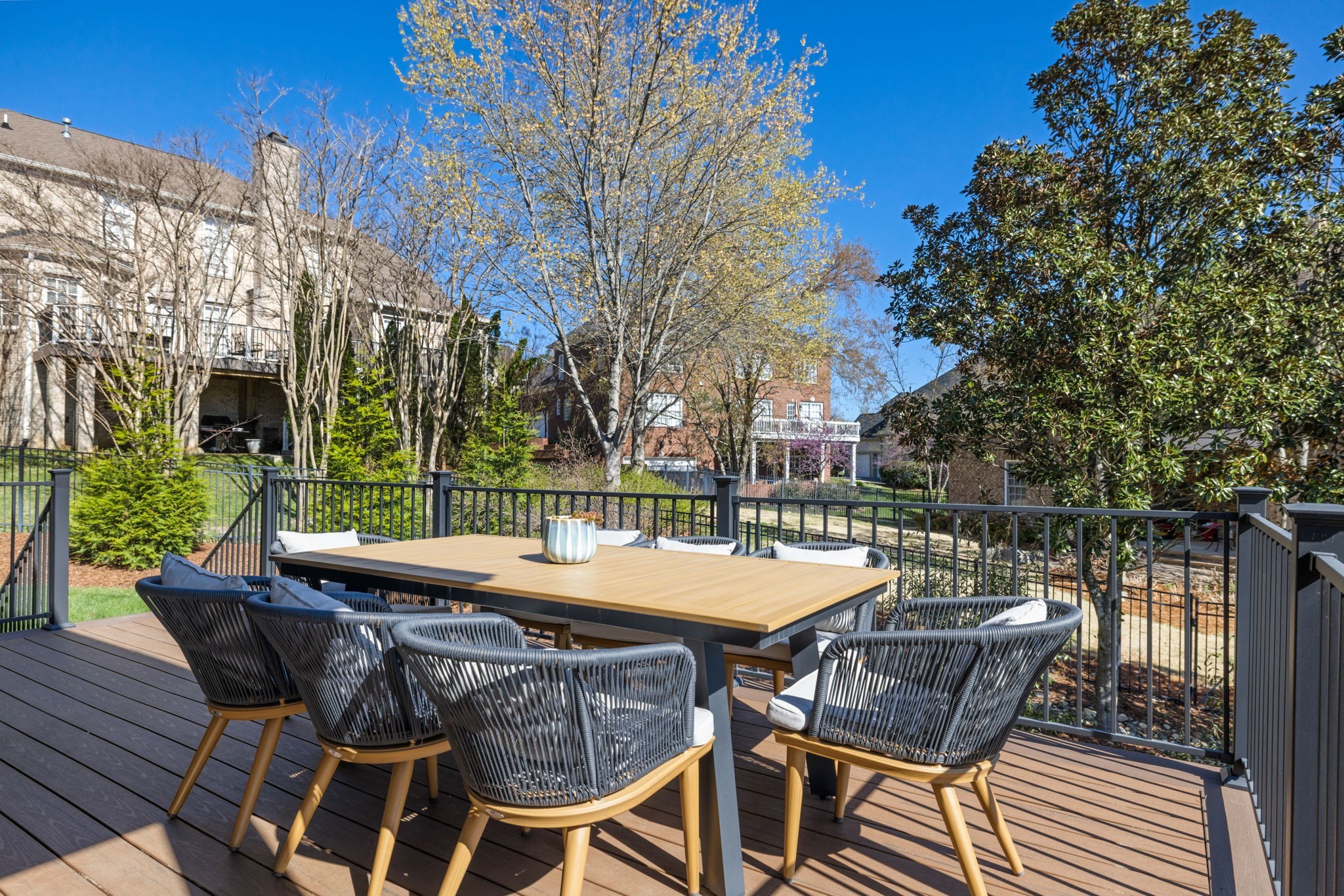 4 Winged Foot Pl