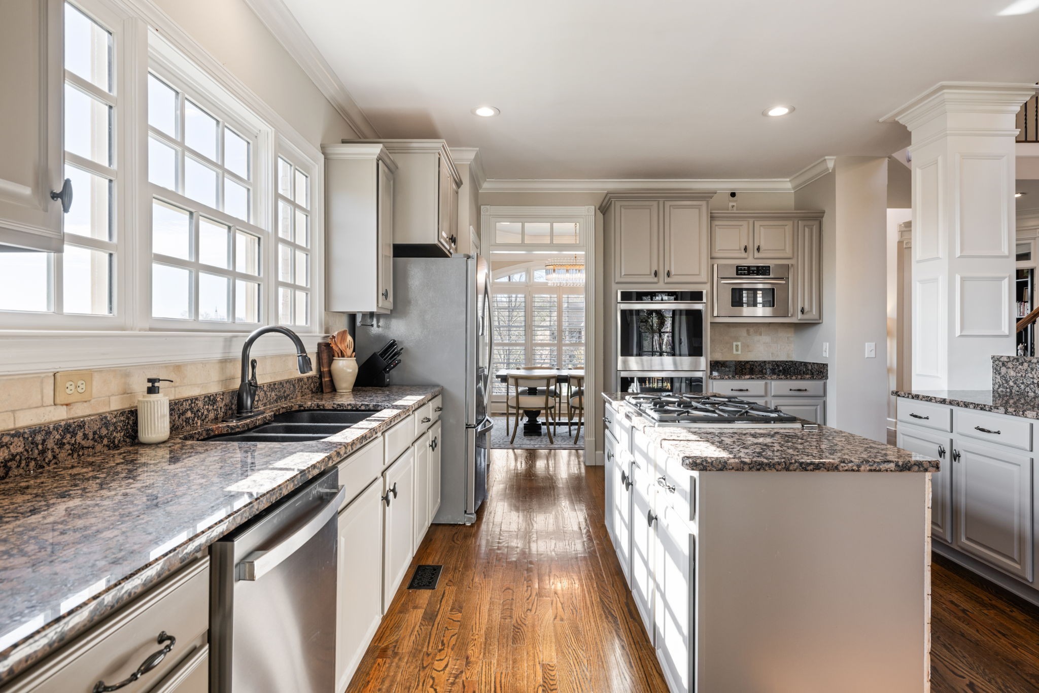 4 Winged Foot Pl