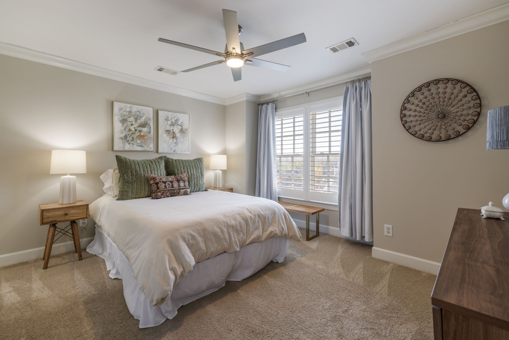 4 Winged Foot Pl
