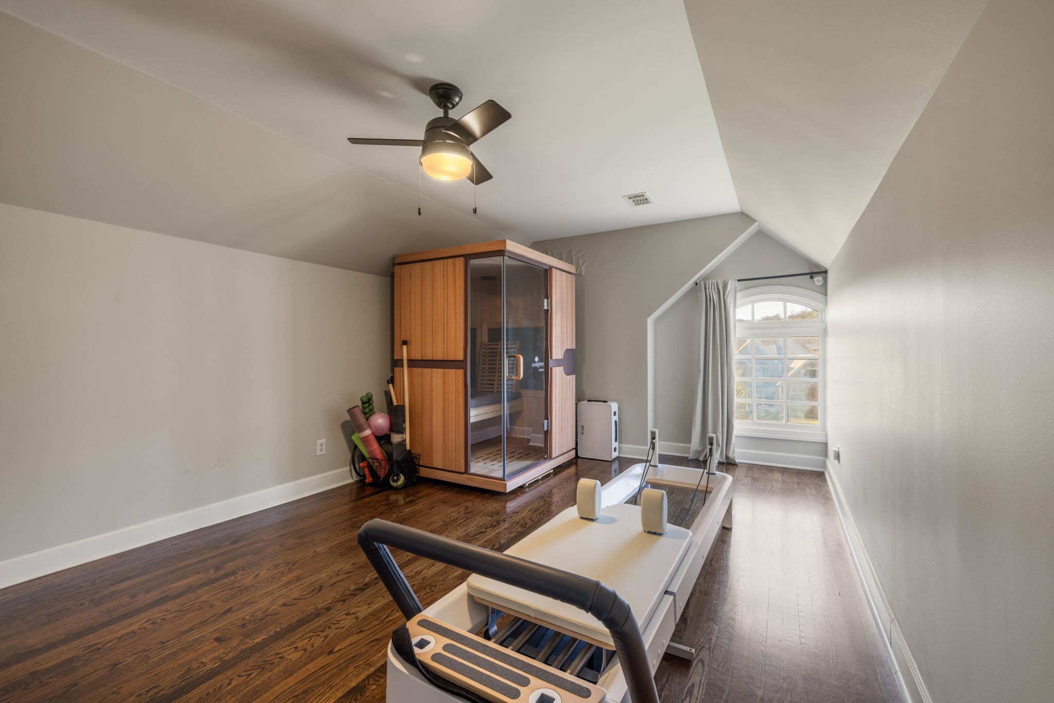 4 Winged Foot Pl
