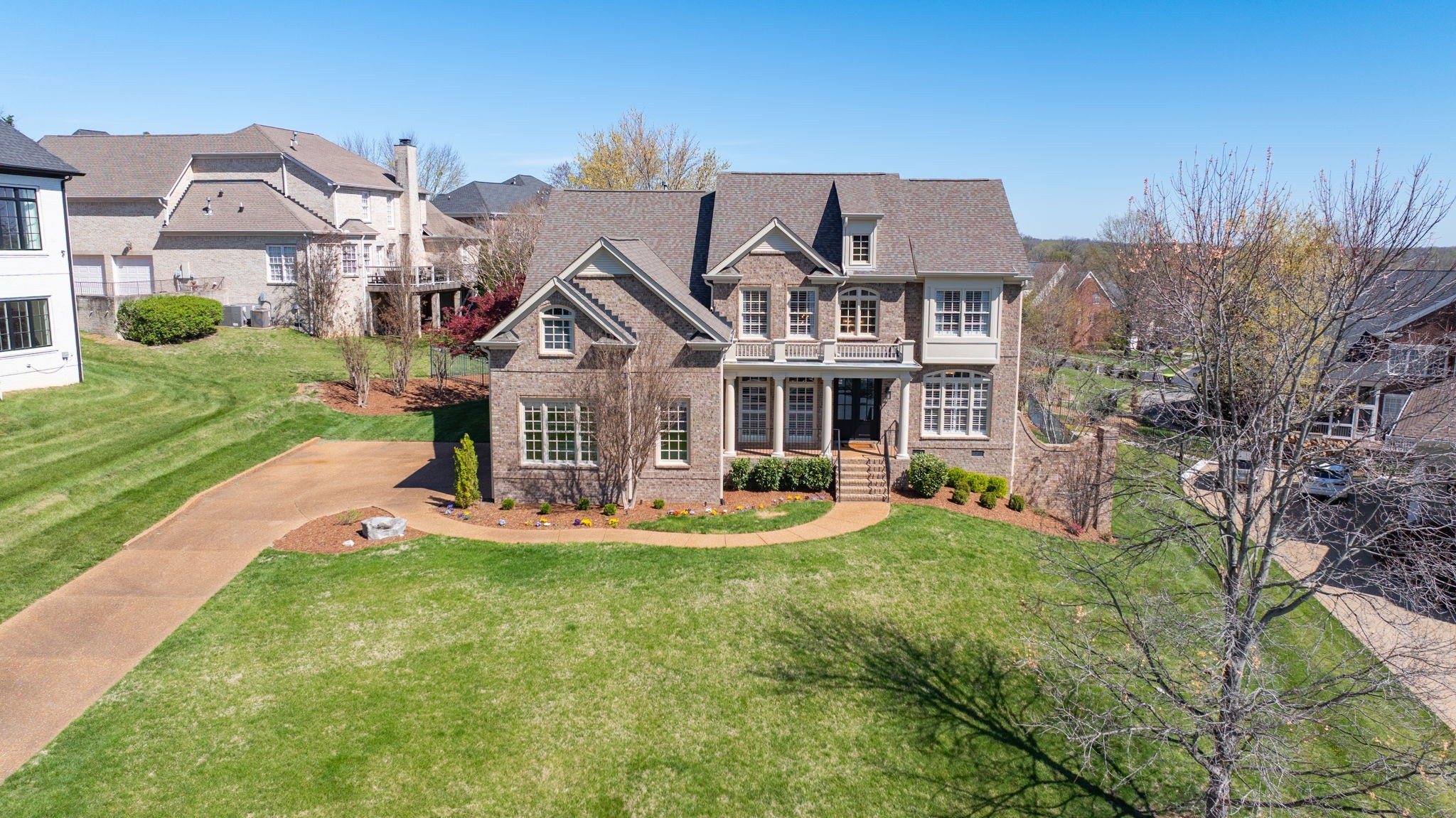 4 Winged Foot Pl