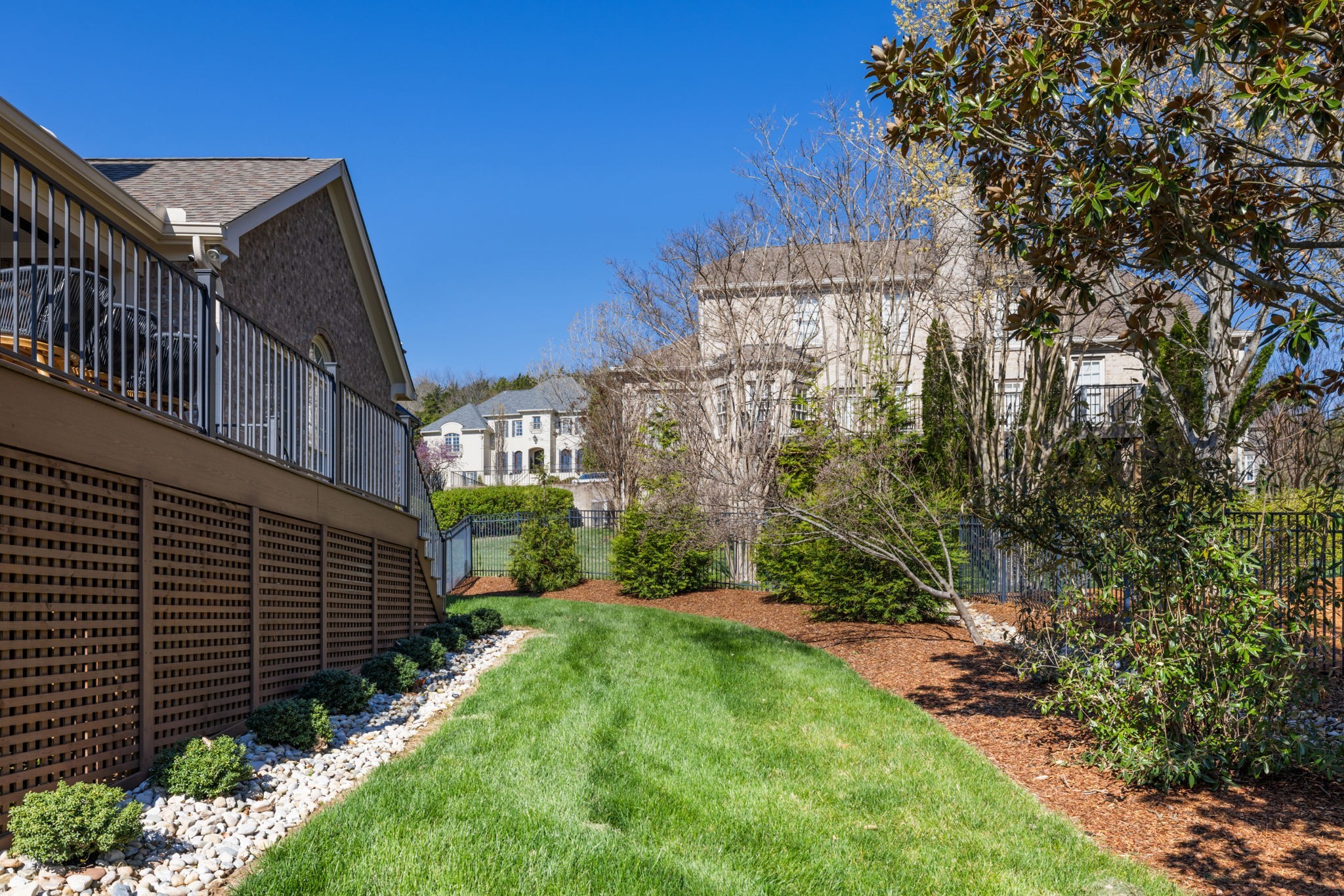 4 Winged Foot Pl