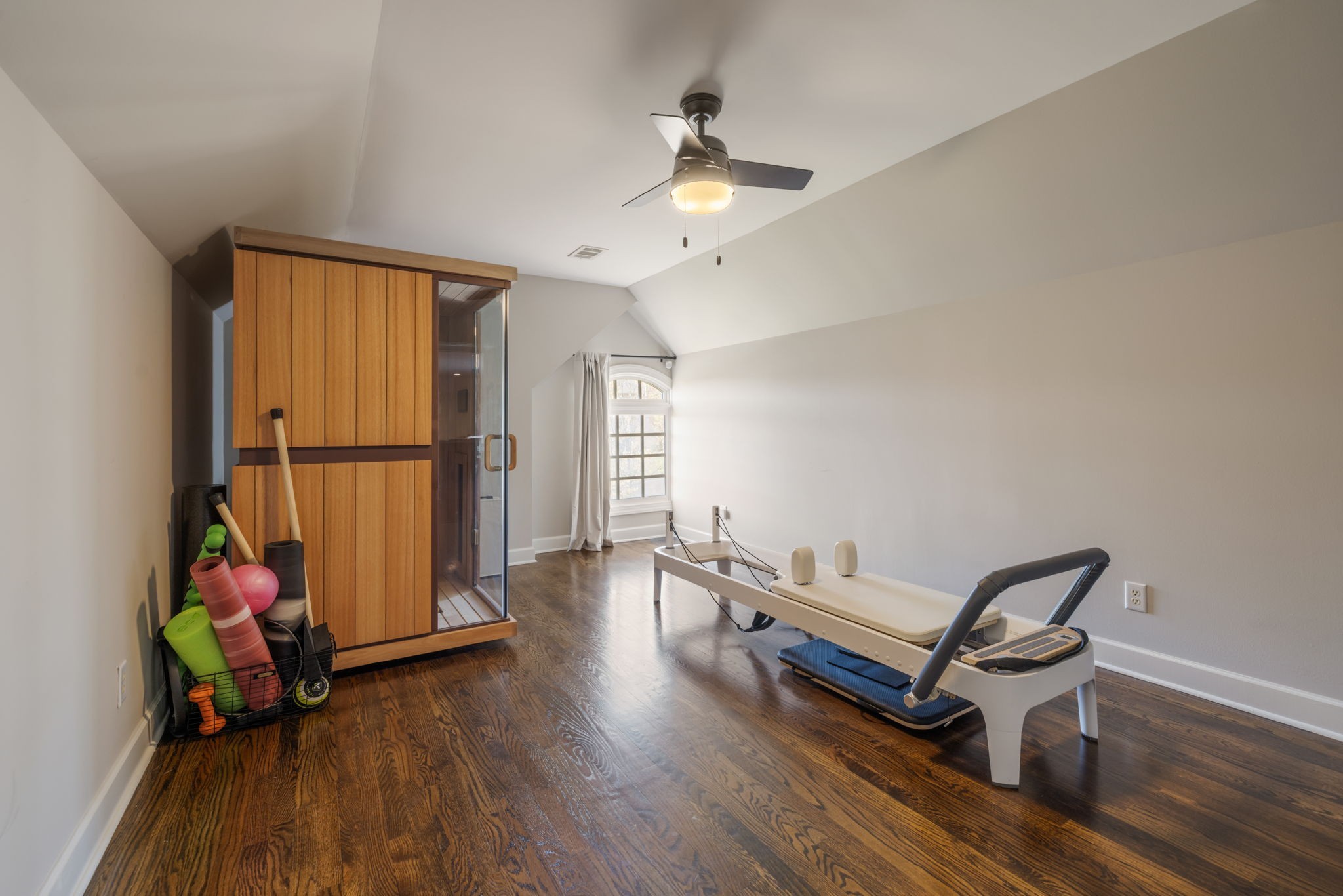 4 Winged Foot Pl