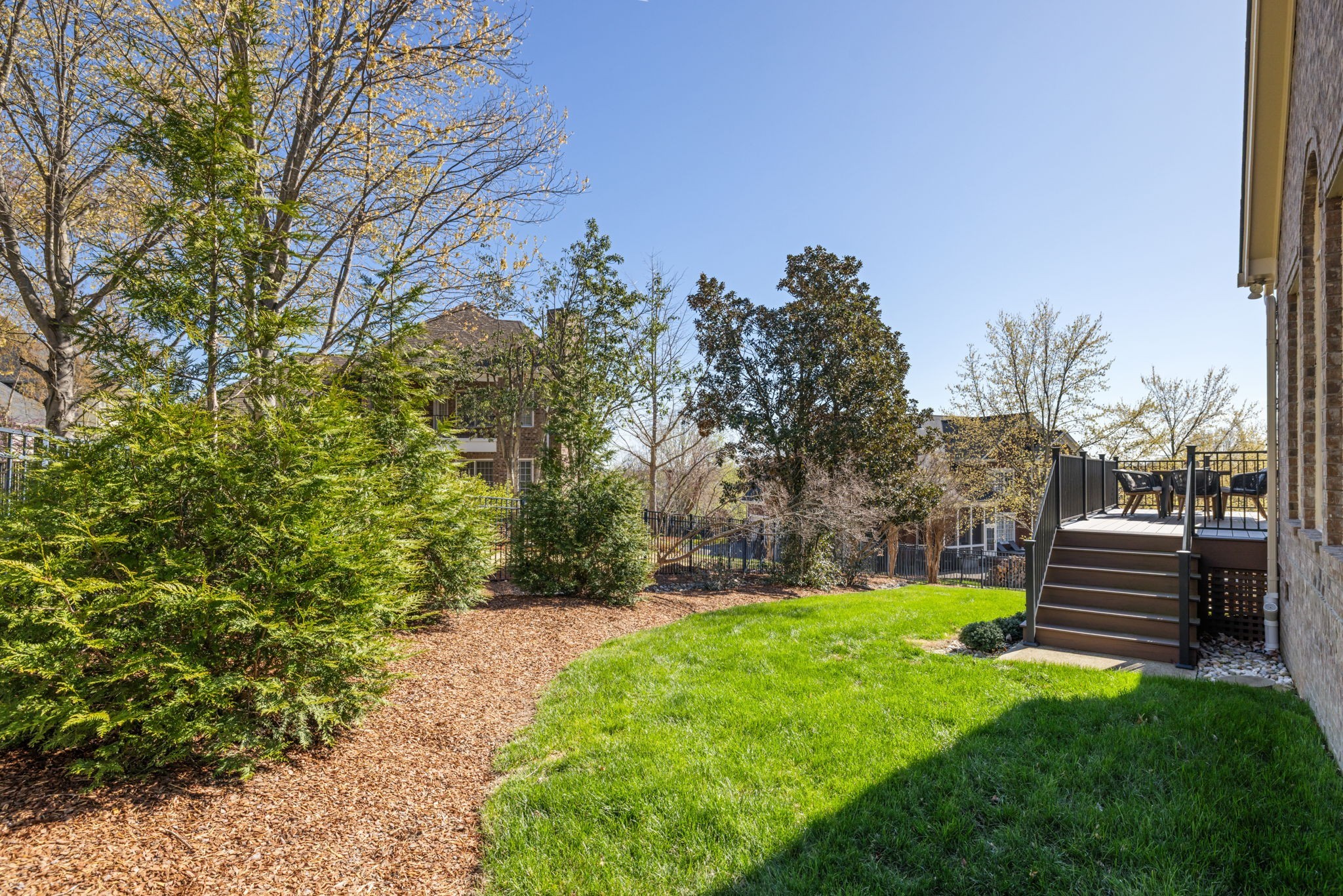 4 Winged Foot Pl
