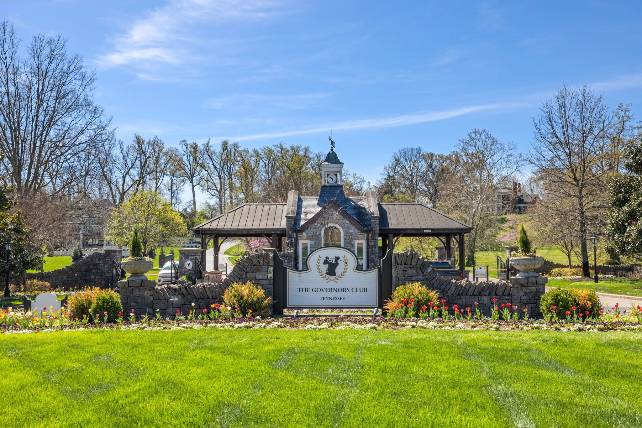 4 Winged Foot Pl