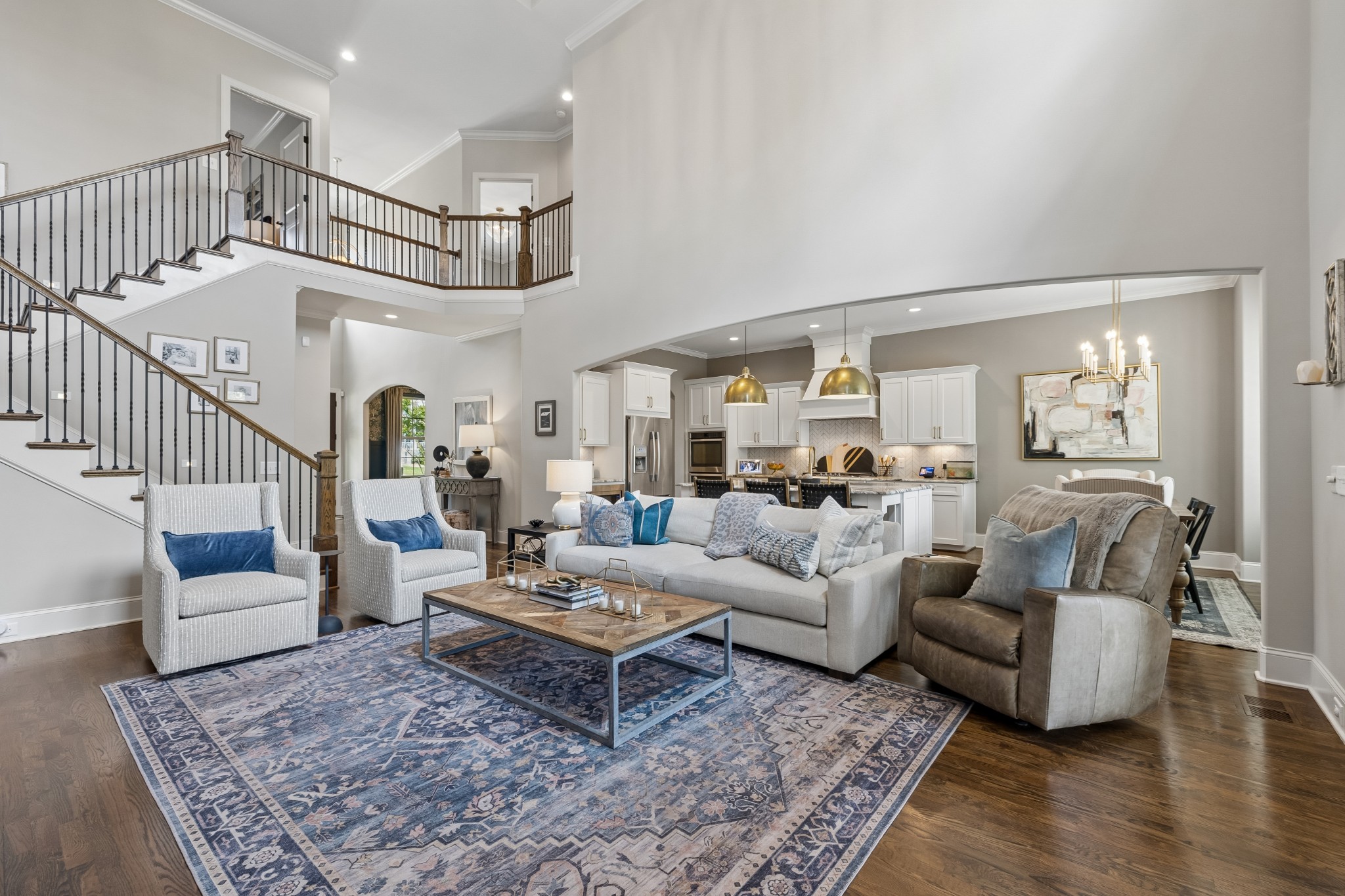 3601 Robbins Nest Rd