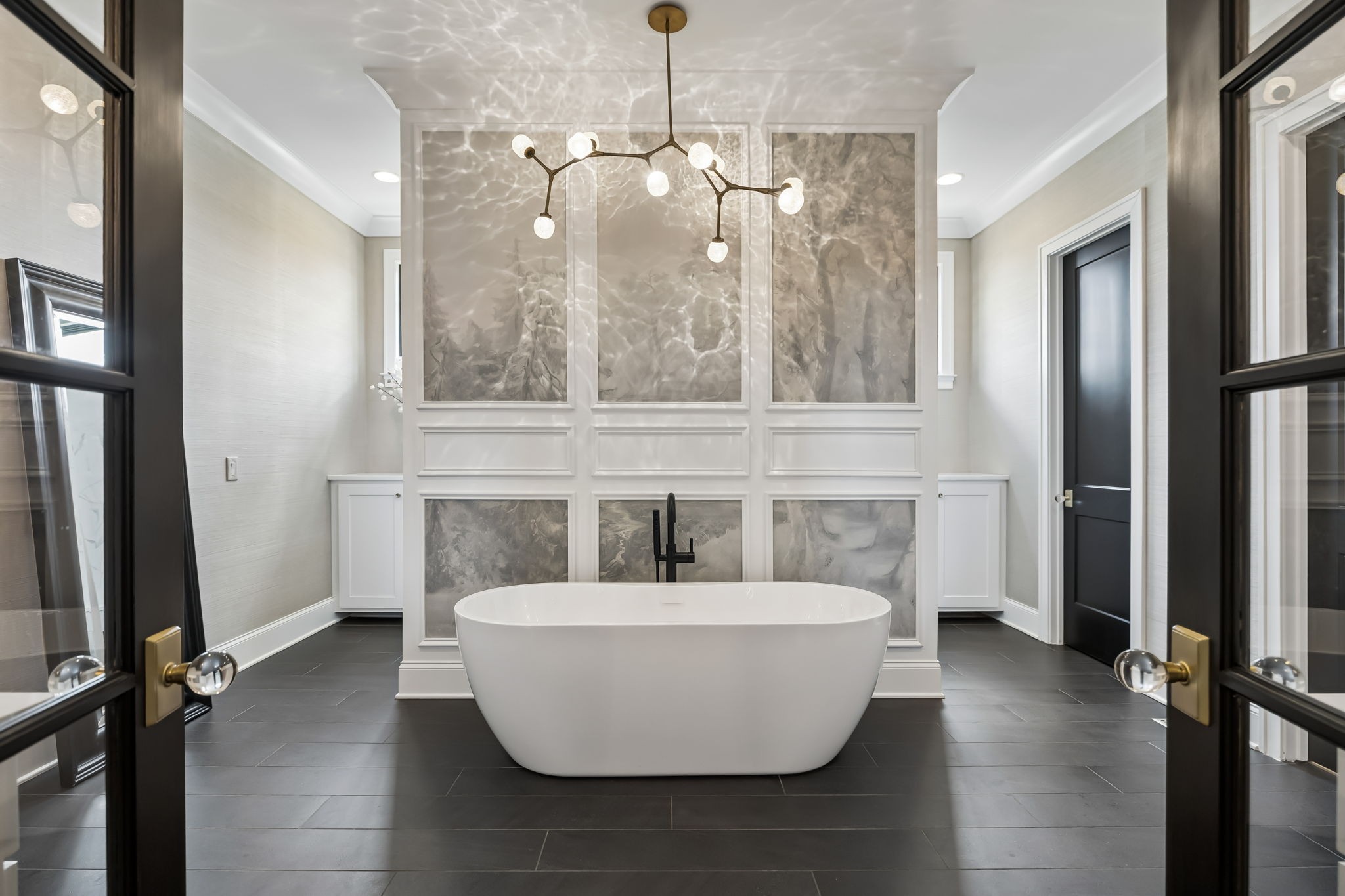 1598 Eastwood Dr