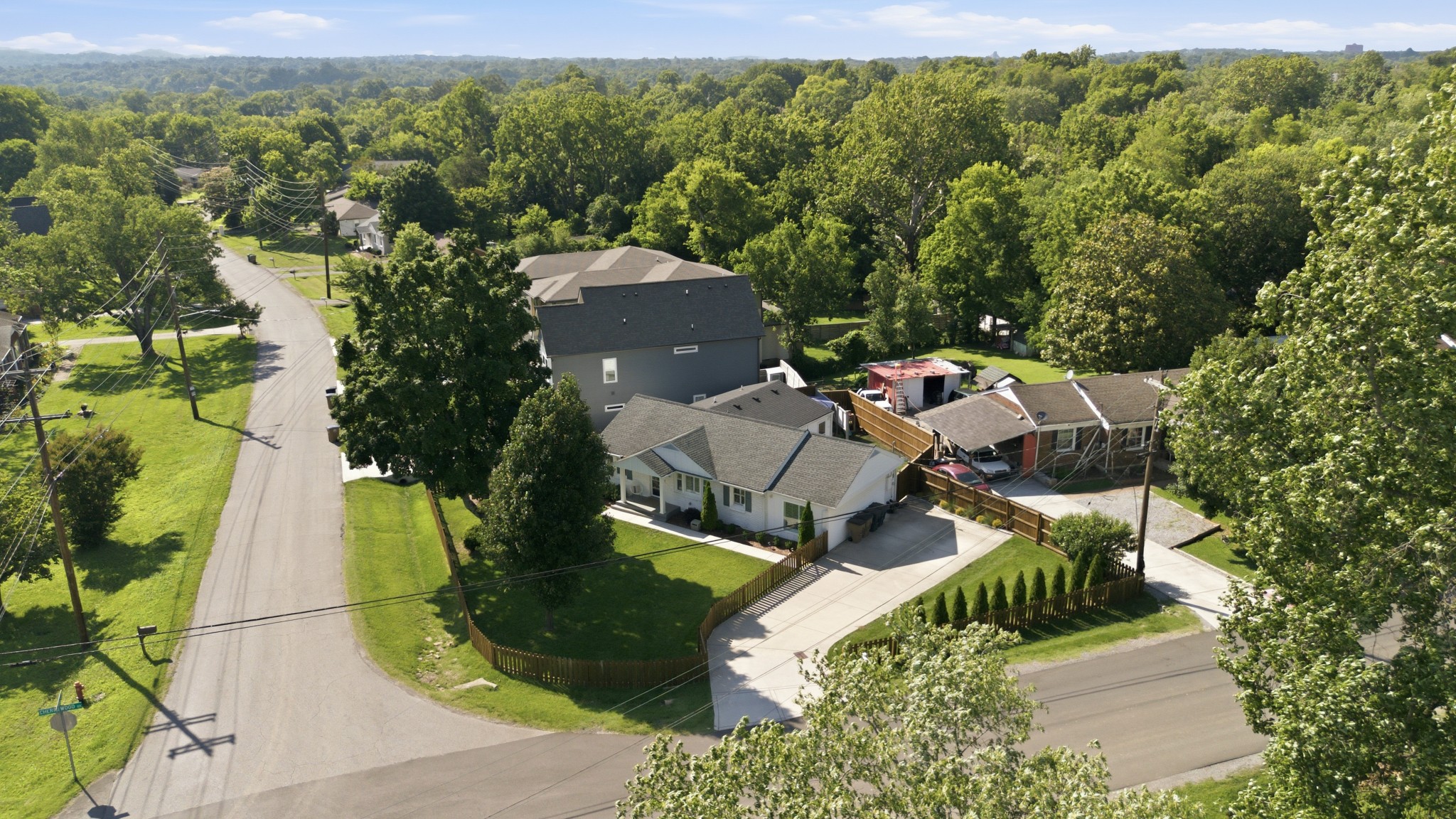 5011 Cherrywood Dr