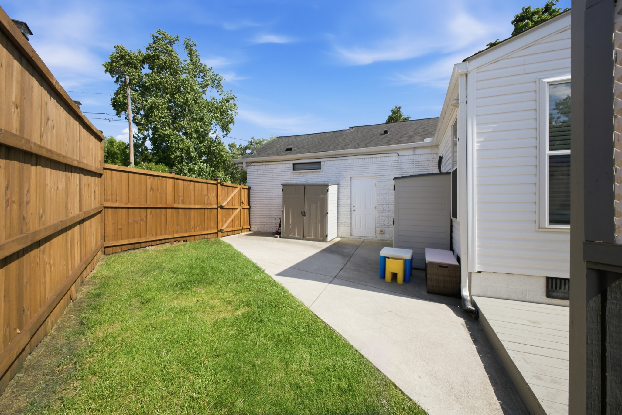 5011 Cherrywood Dr