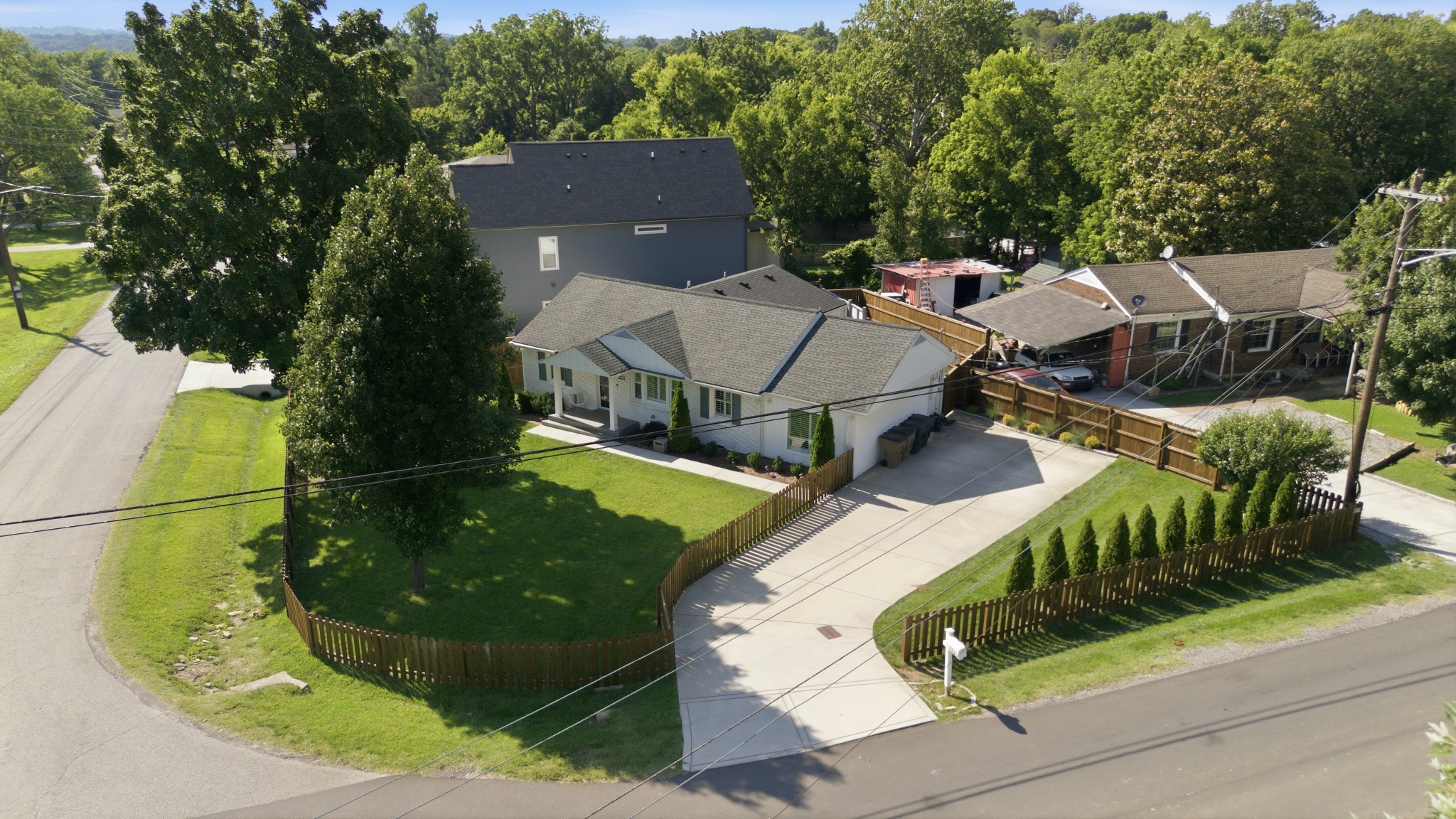 5011 Cherrywood Dr