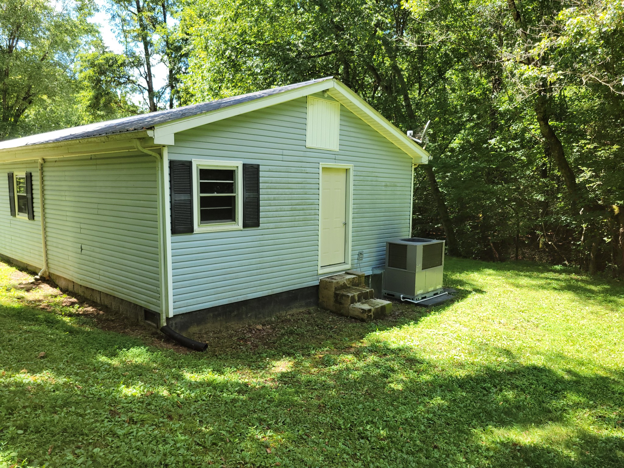 2515 Smith Hollow Rd