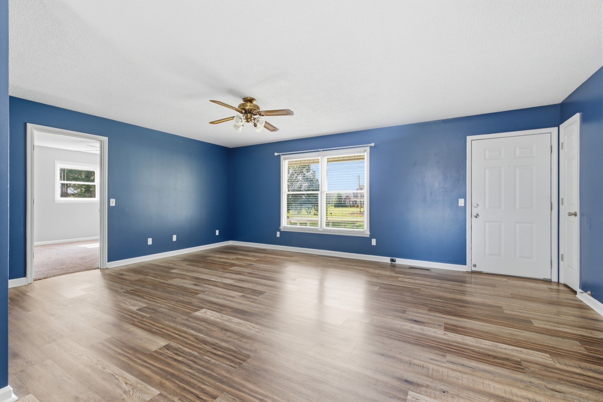 609 Hawkersmith Rd