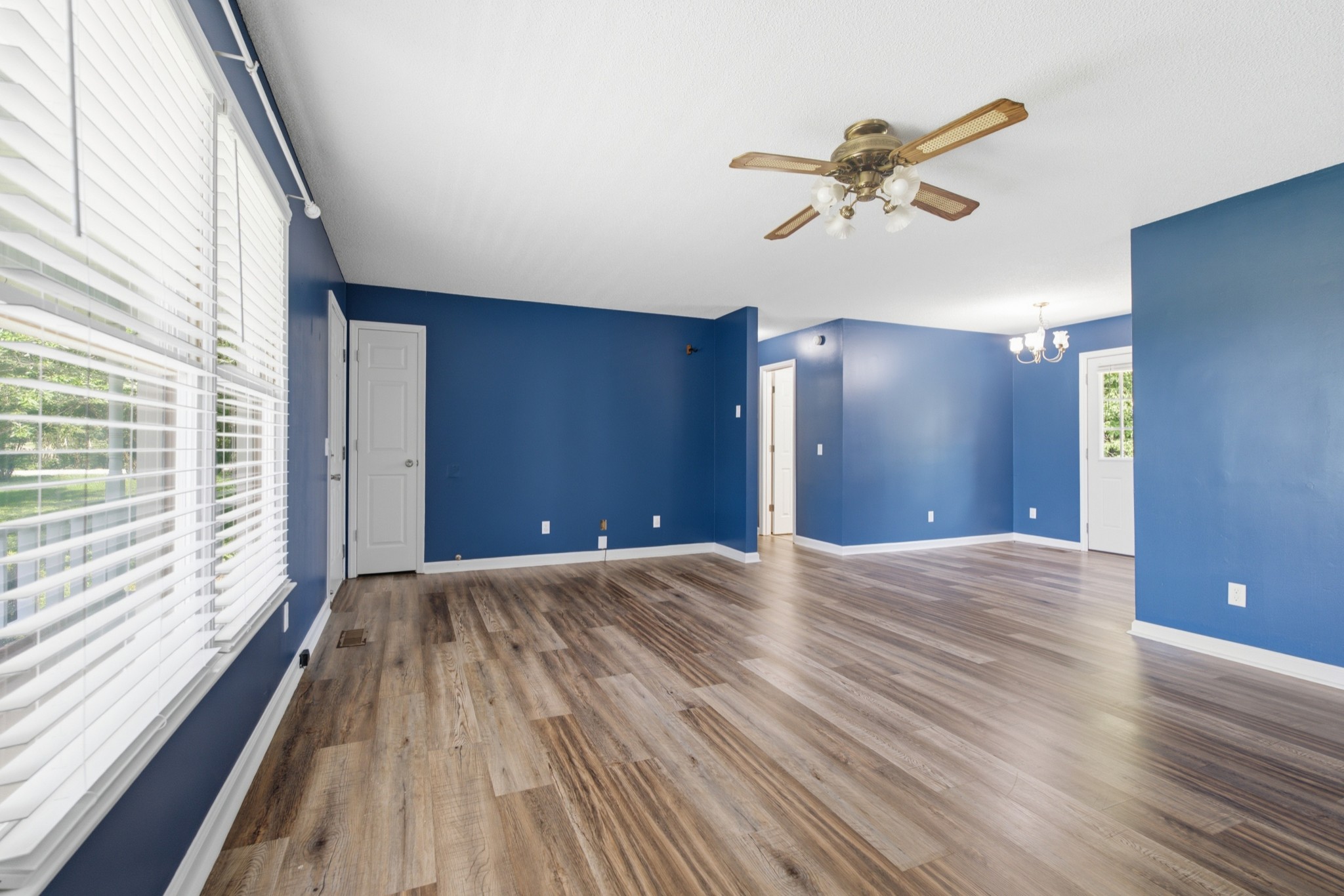 609 Hawkersmith Rd