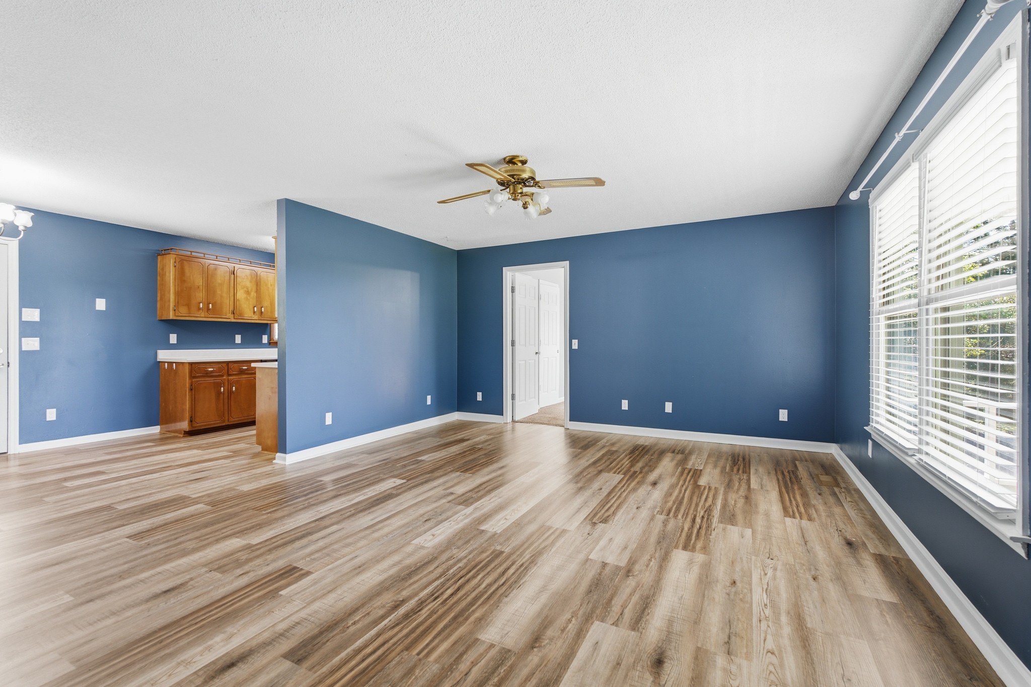 609 Hawkersmith Rd