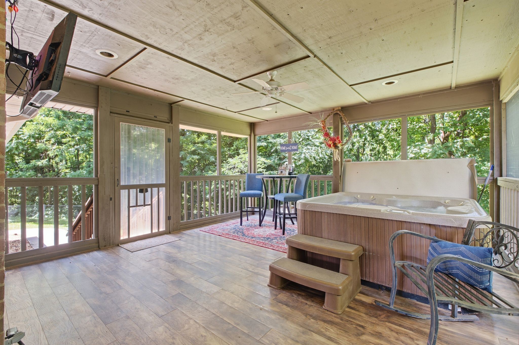 21 McMurtry Rd