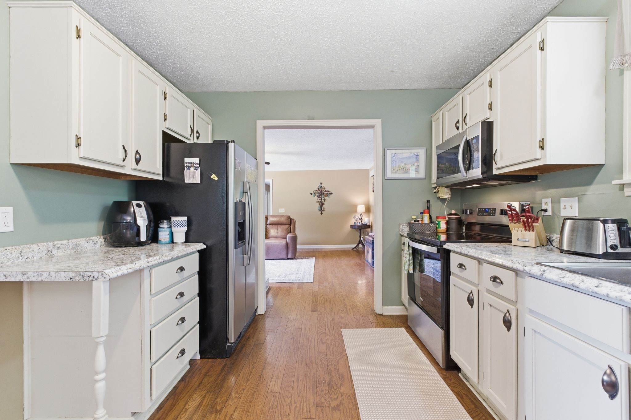 21 McMurtry Rd