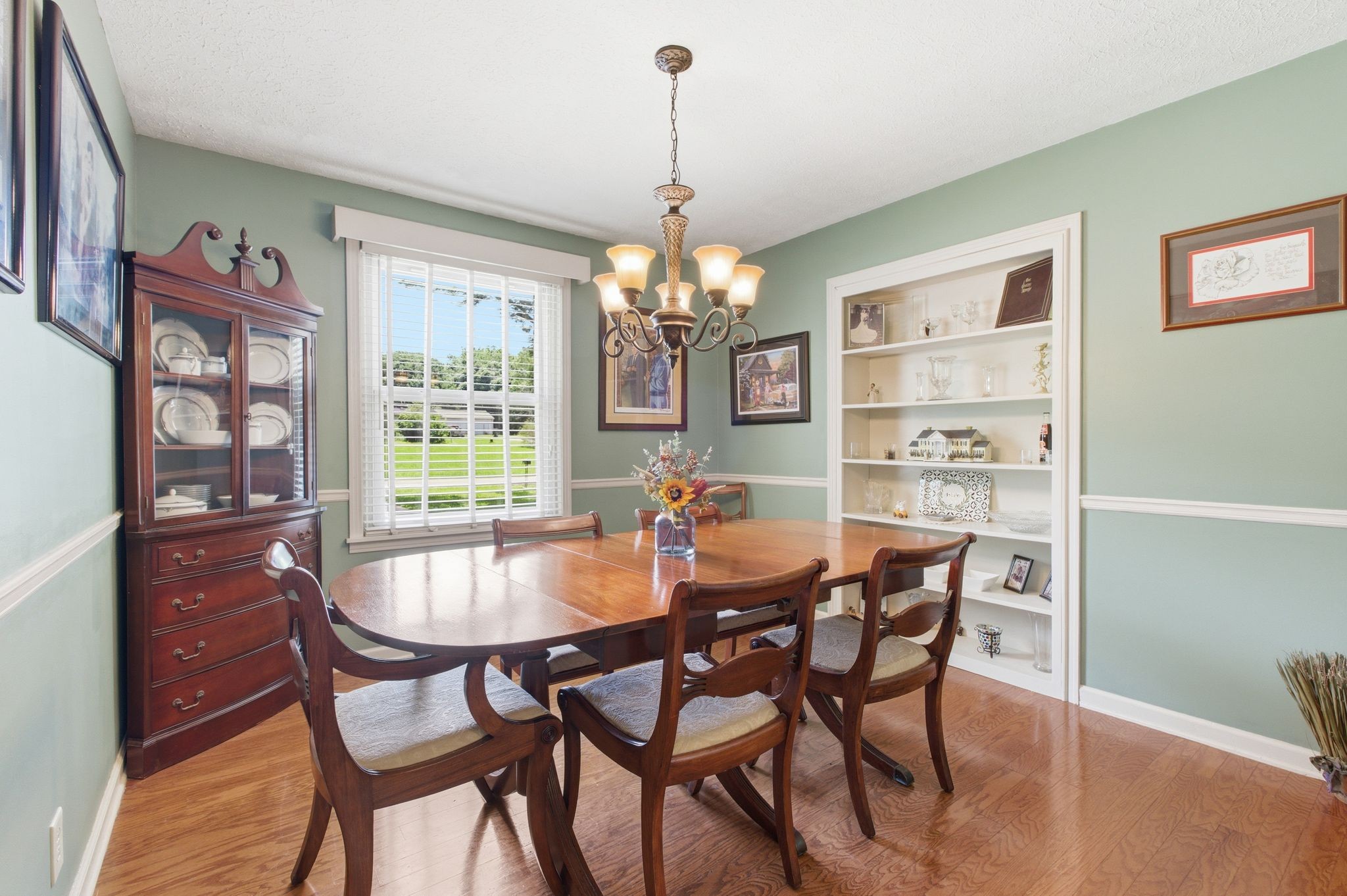 21 McMurtry Rd