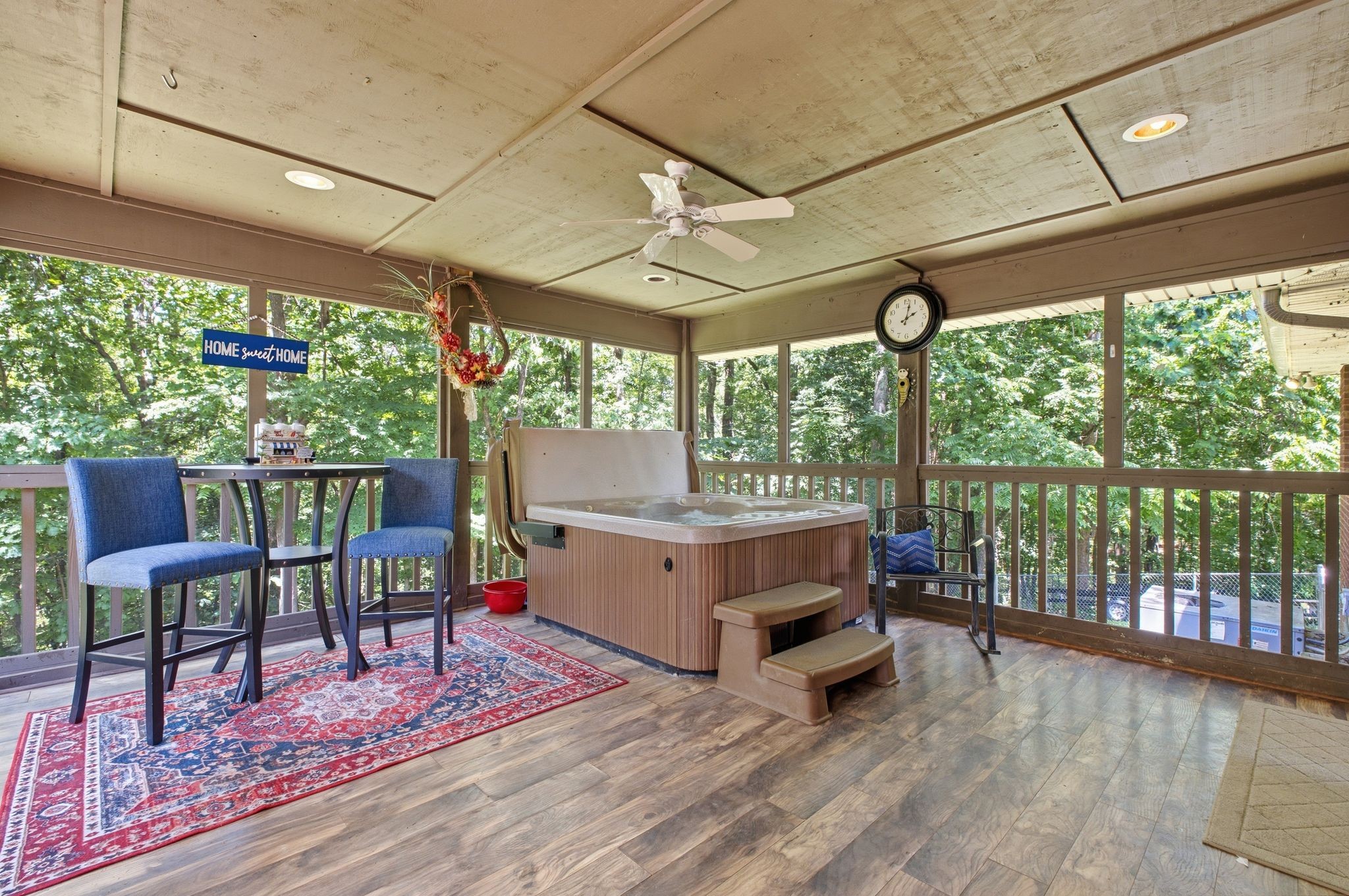 21 McMurtry Rd