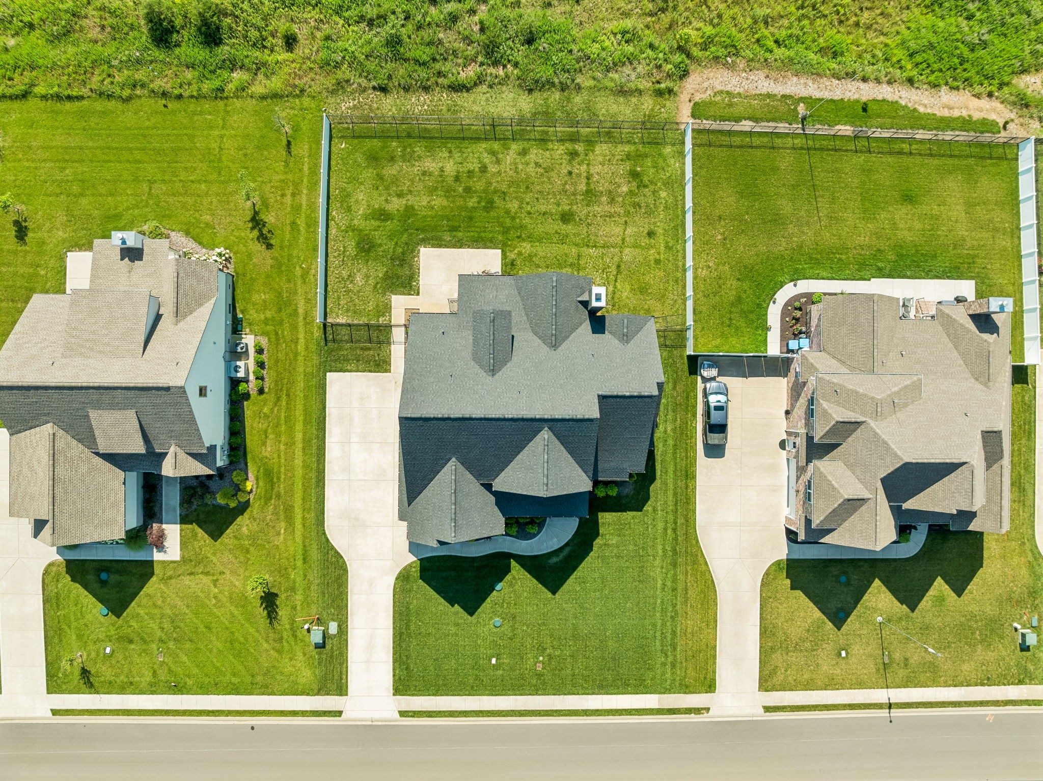 1827 Rhonda Dr