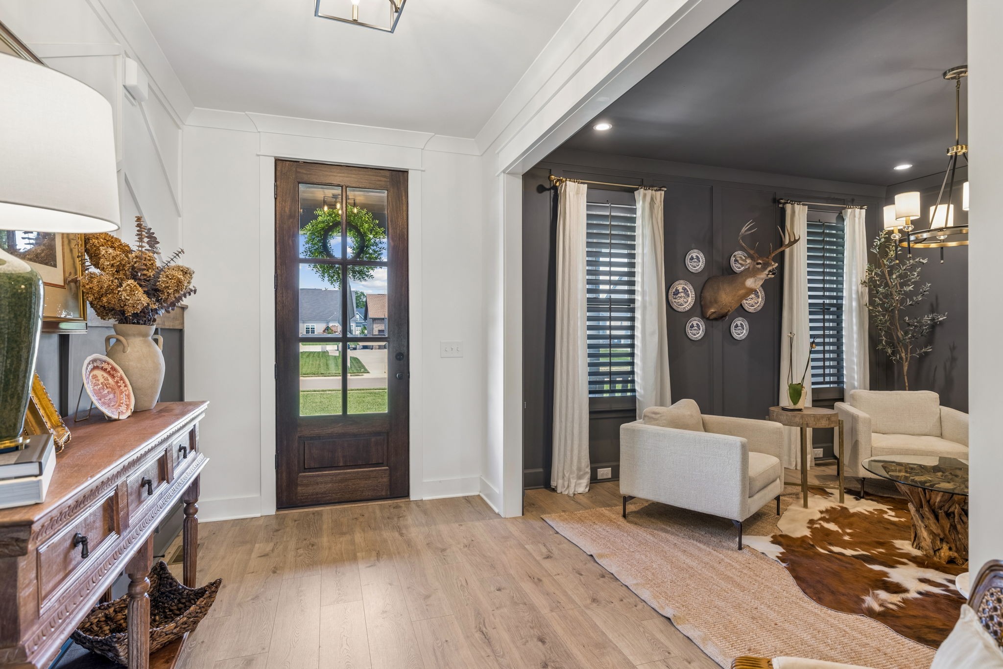 1827 Rhonda Dr