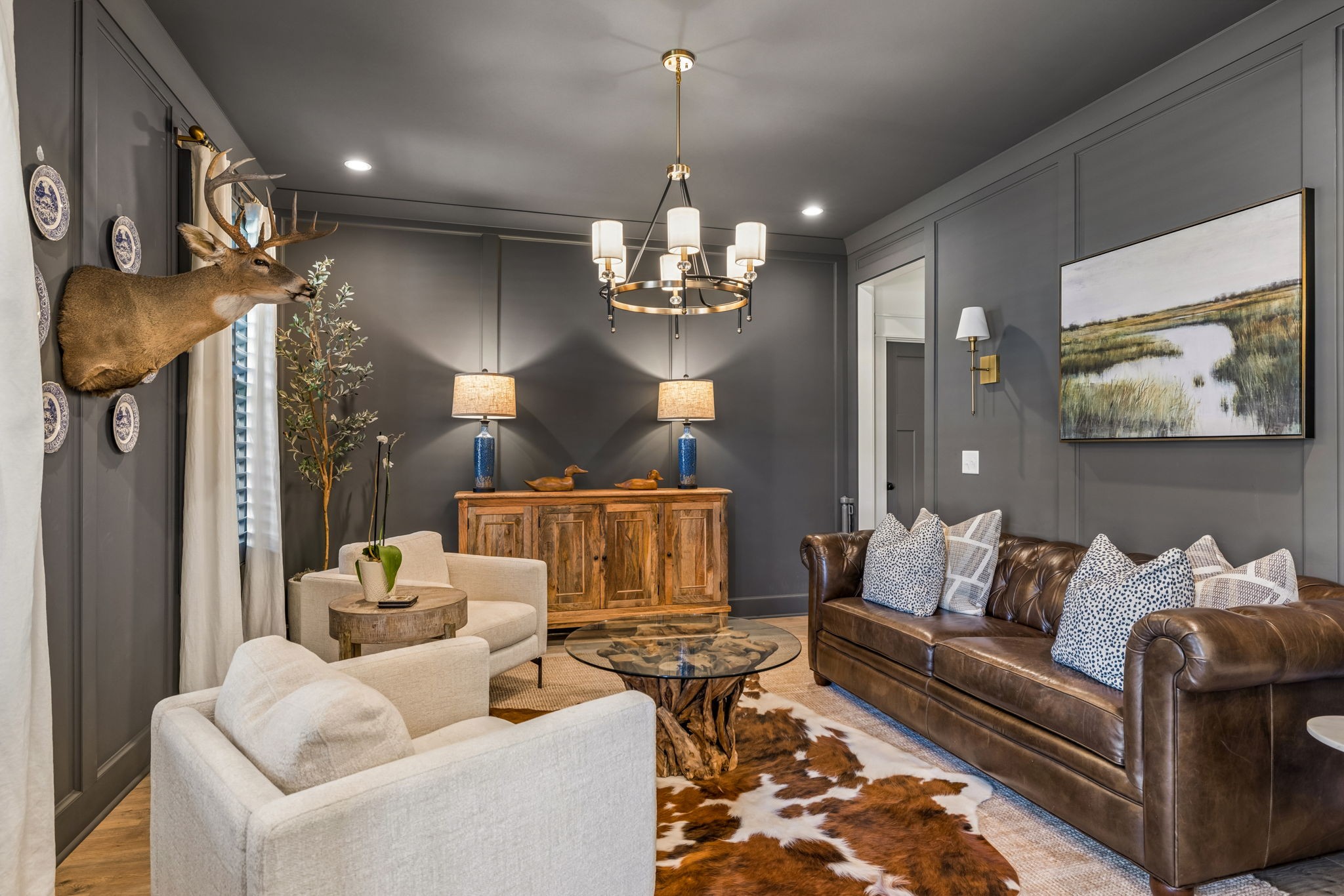 1827 Rhonda Dr
