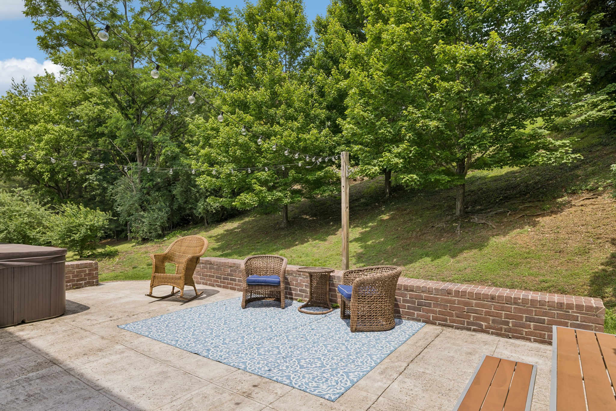 125 Temple Crest Trl