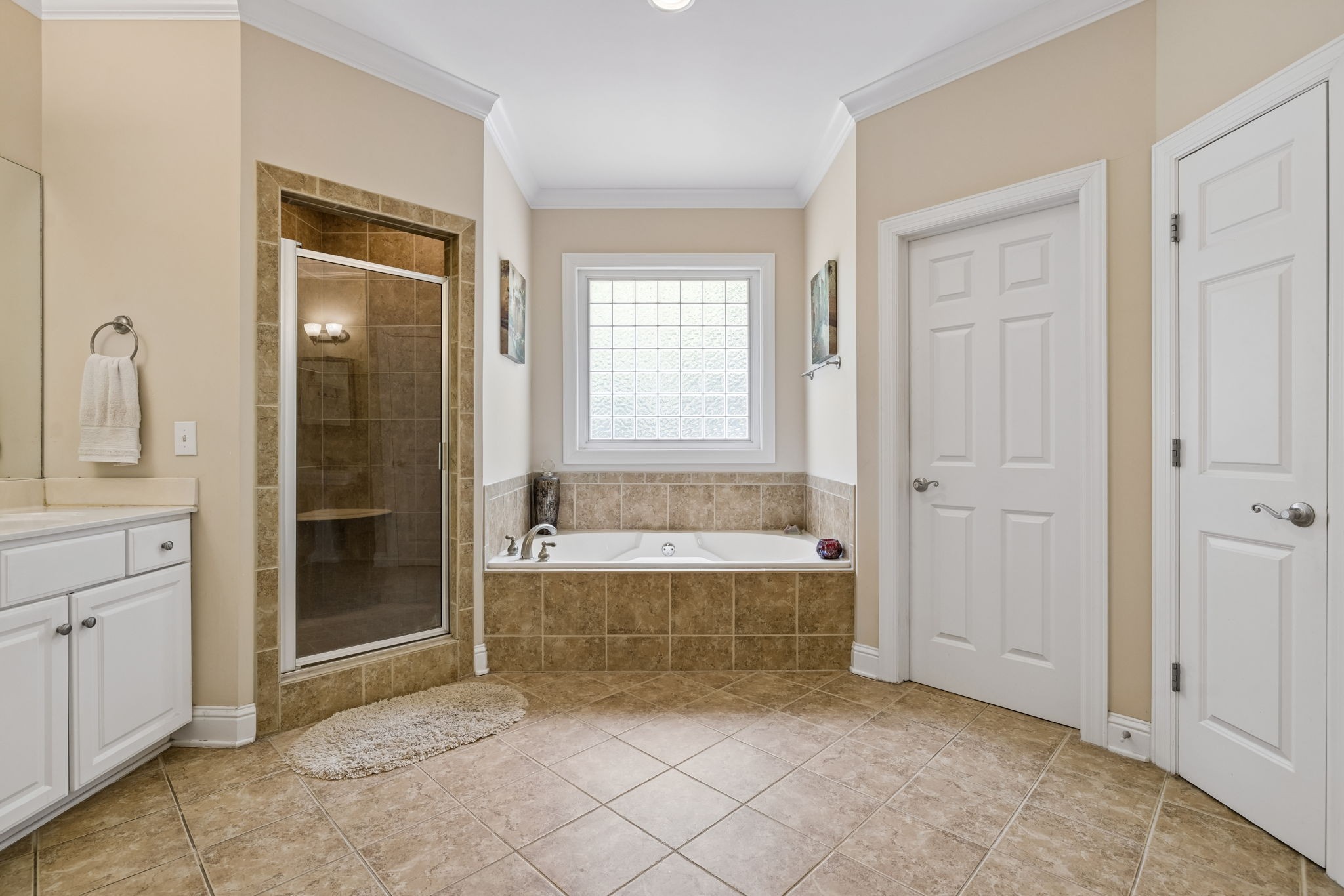 125 Temple Crest Trl