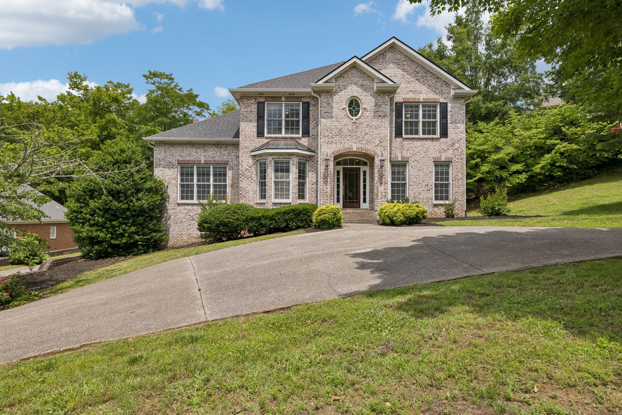 125 Temple Crest Trl
