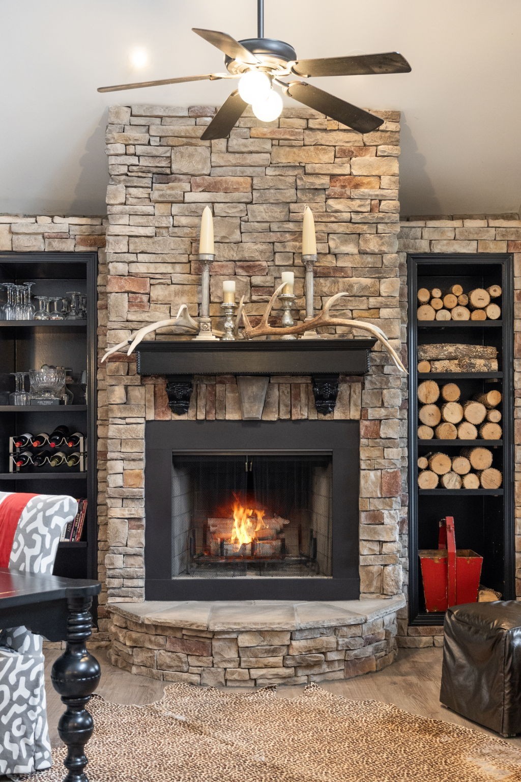 442 Lakeview Cir