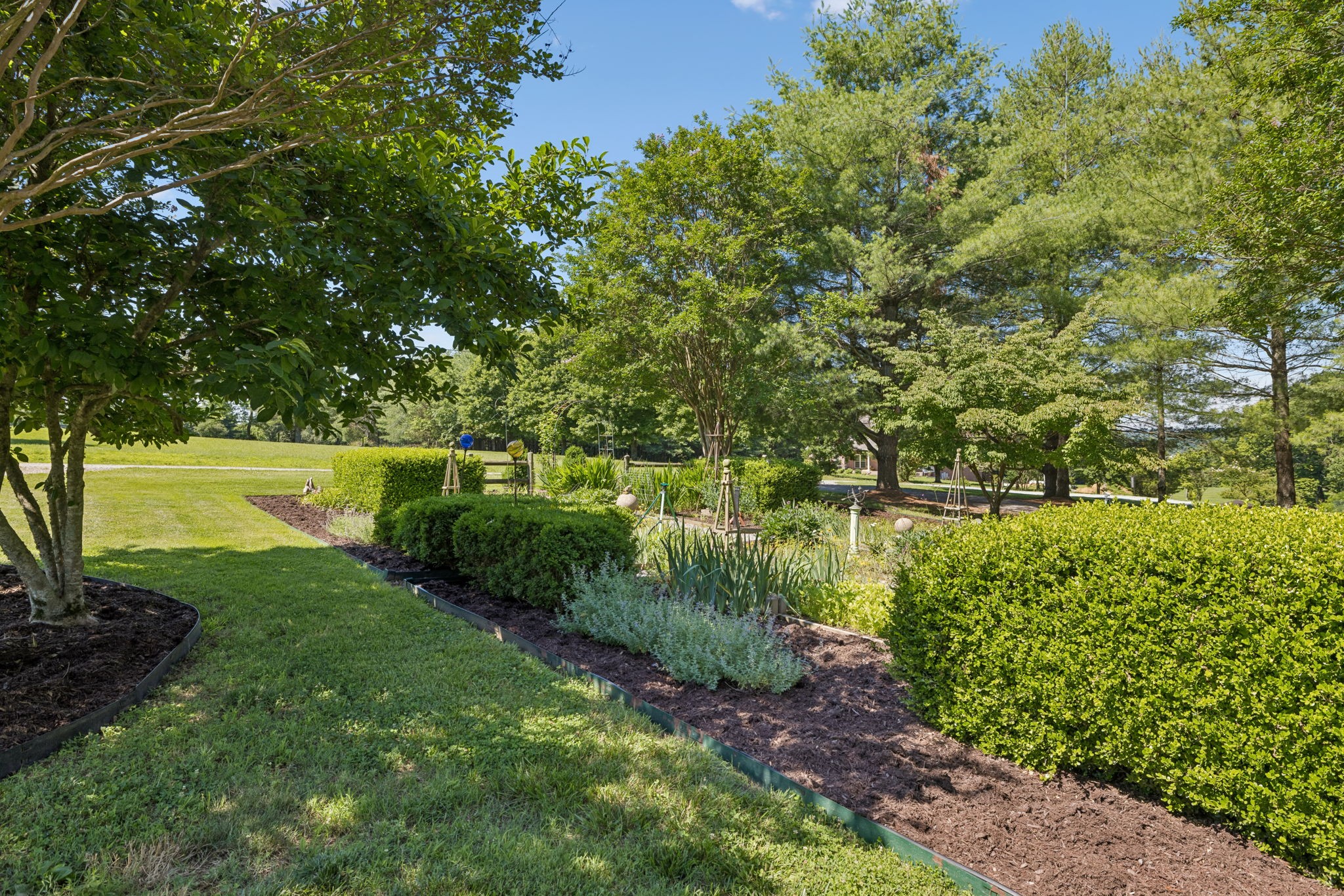 6521 Eudailey Covington Rd