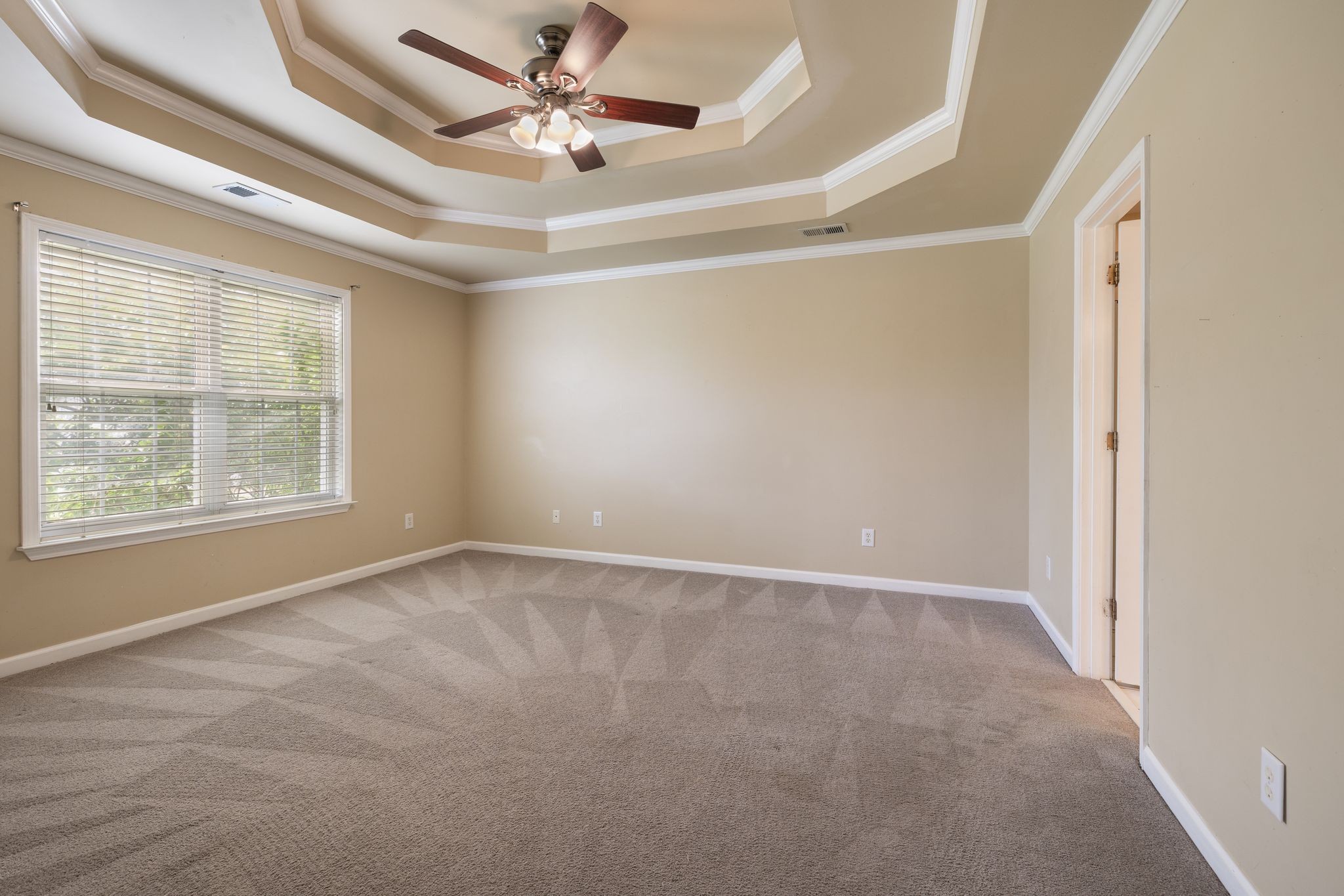2571 Milton Ln
