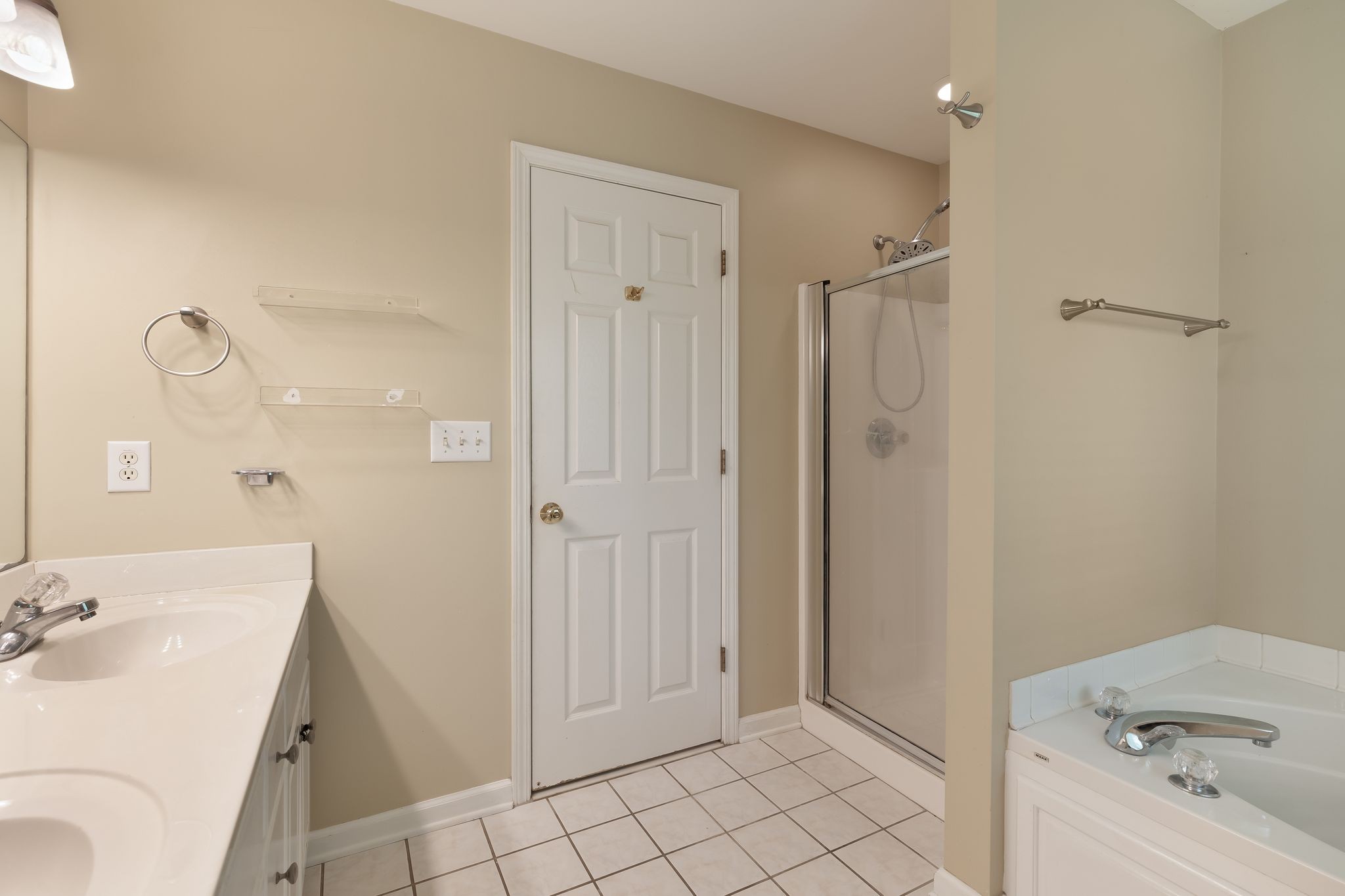 2571 Milton Ln