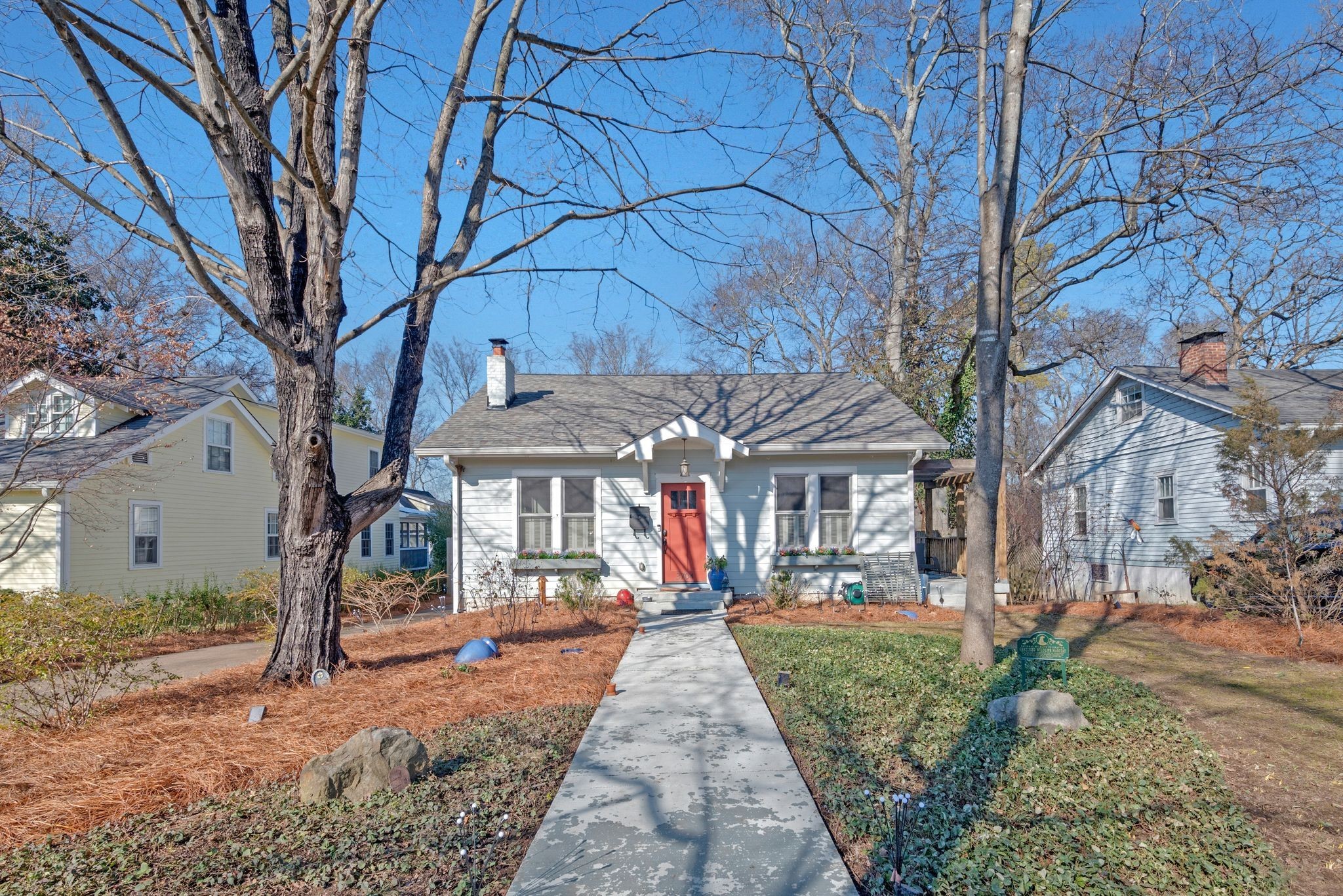 3704 Westbrook Ave