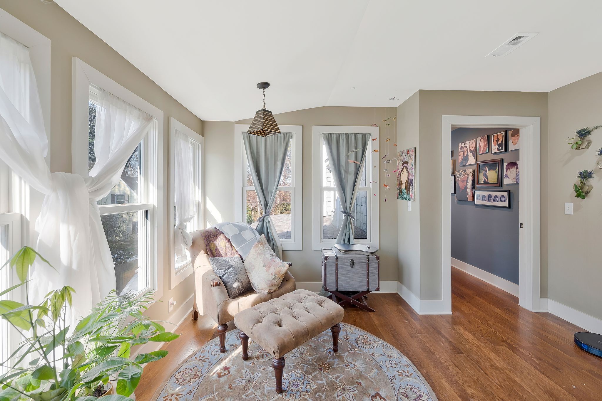 3704 Westbrook Ave