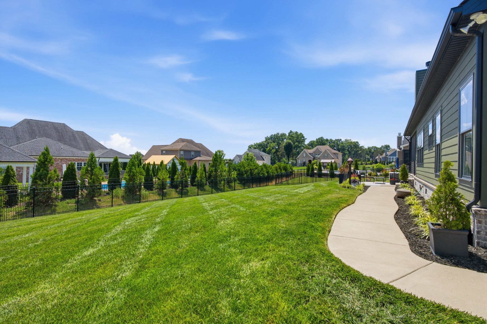 146 Seclusion Ct