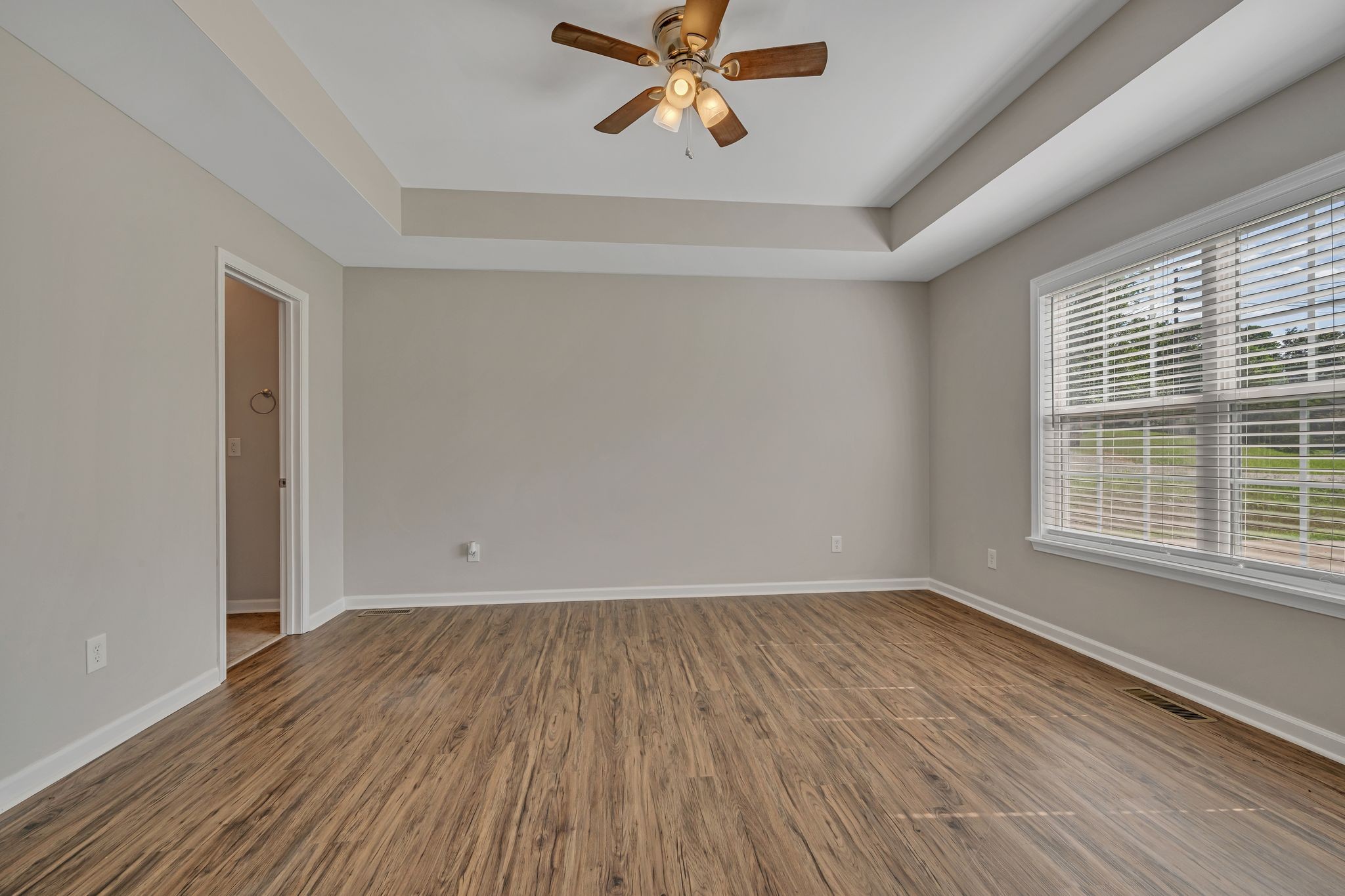 306 Twilight Ct