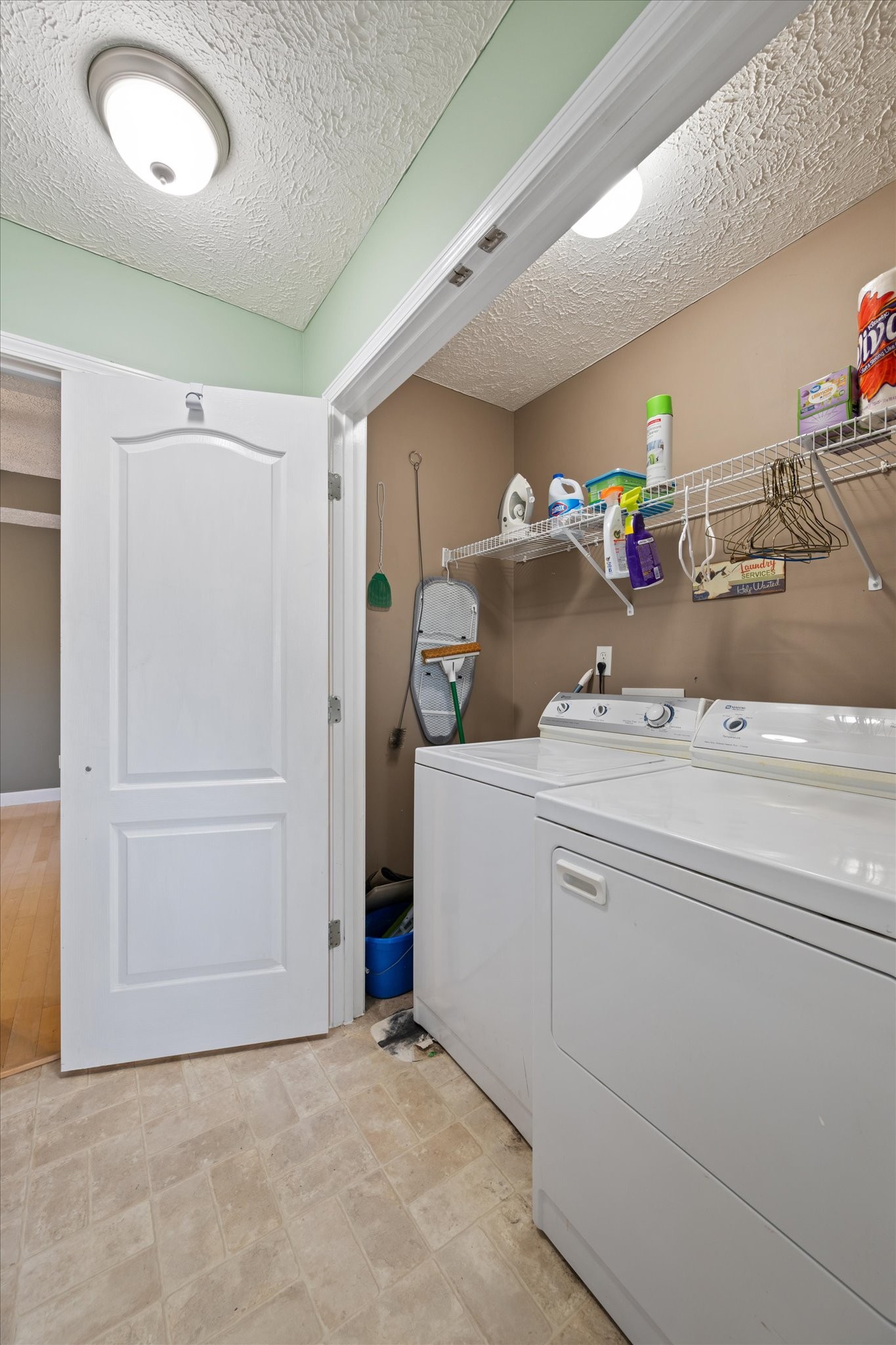 1616 Beaconcrest Cir