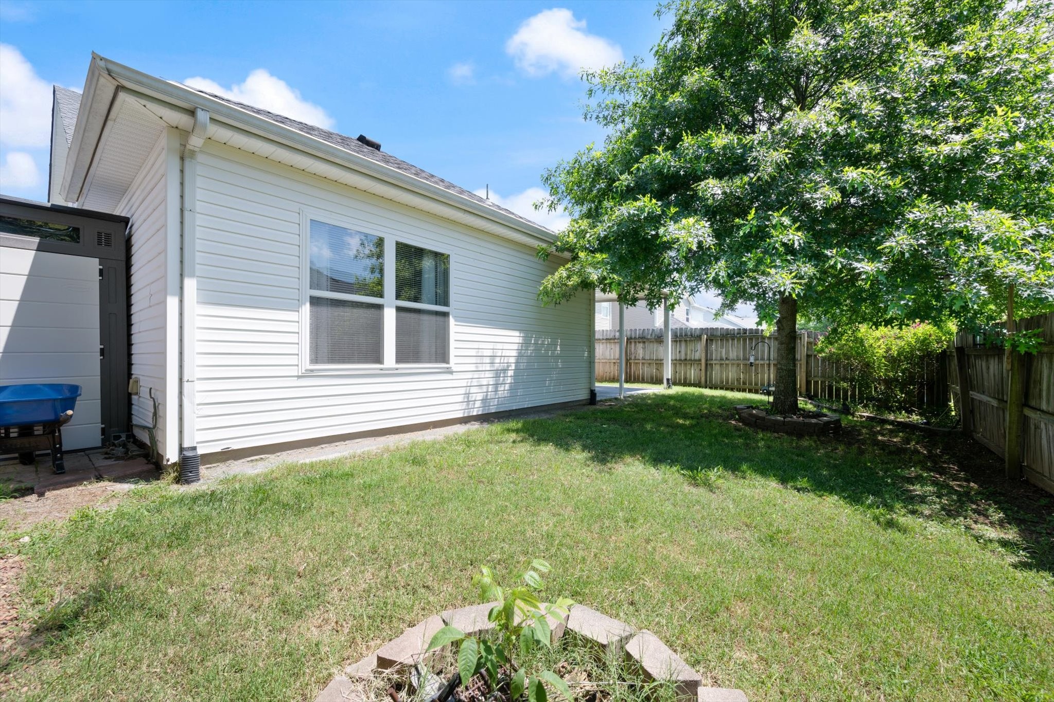 1616 Beaconcrest Cir