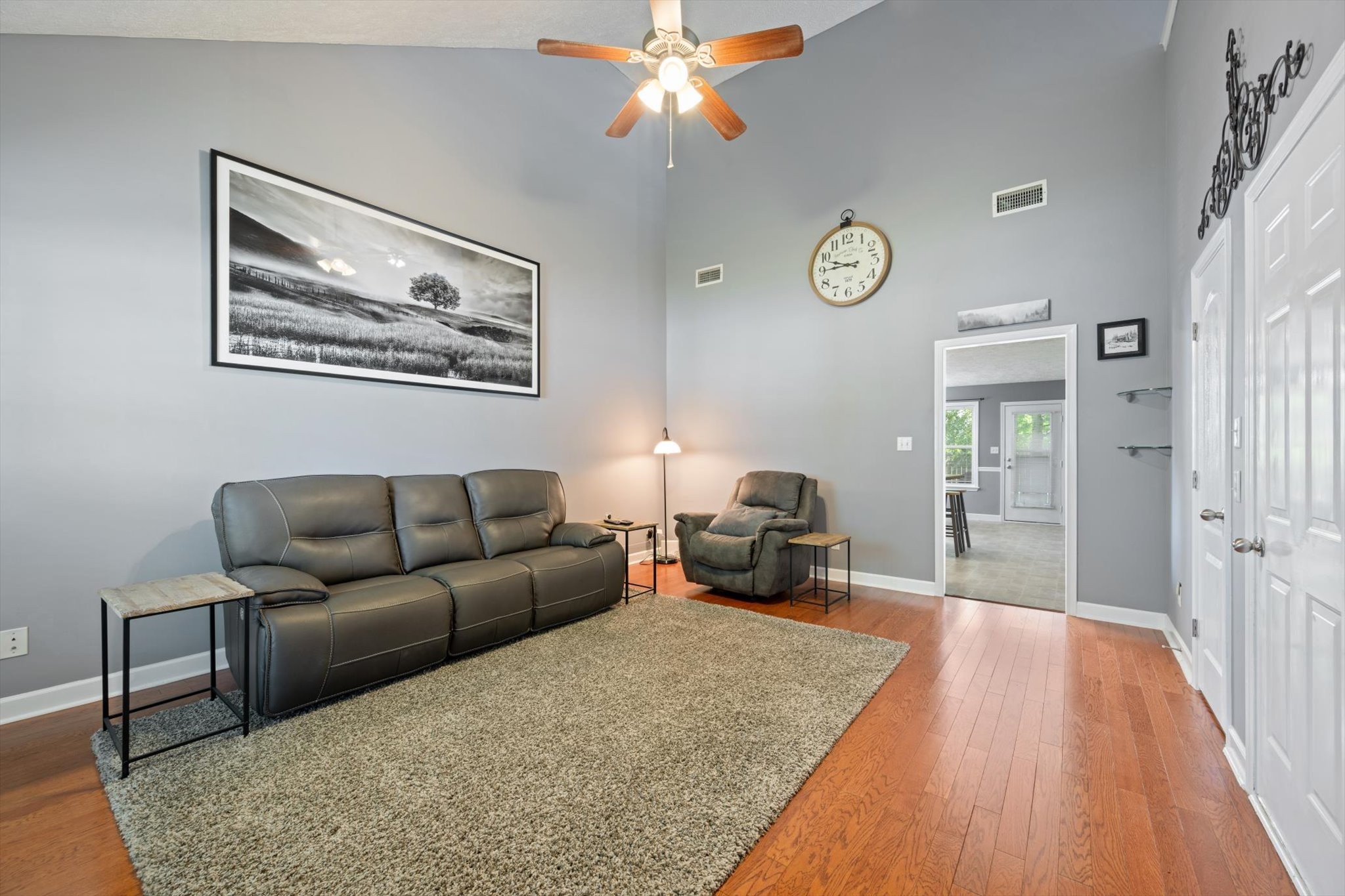 1616 Beaconcrest Cir