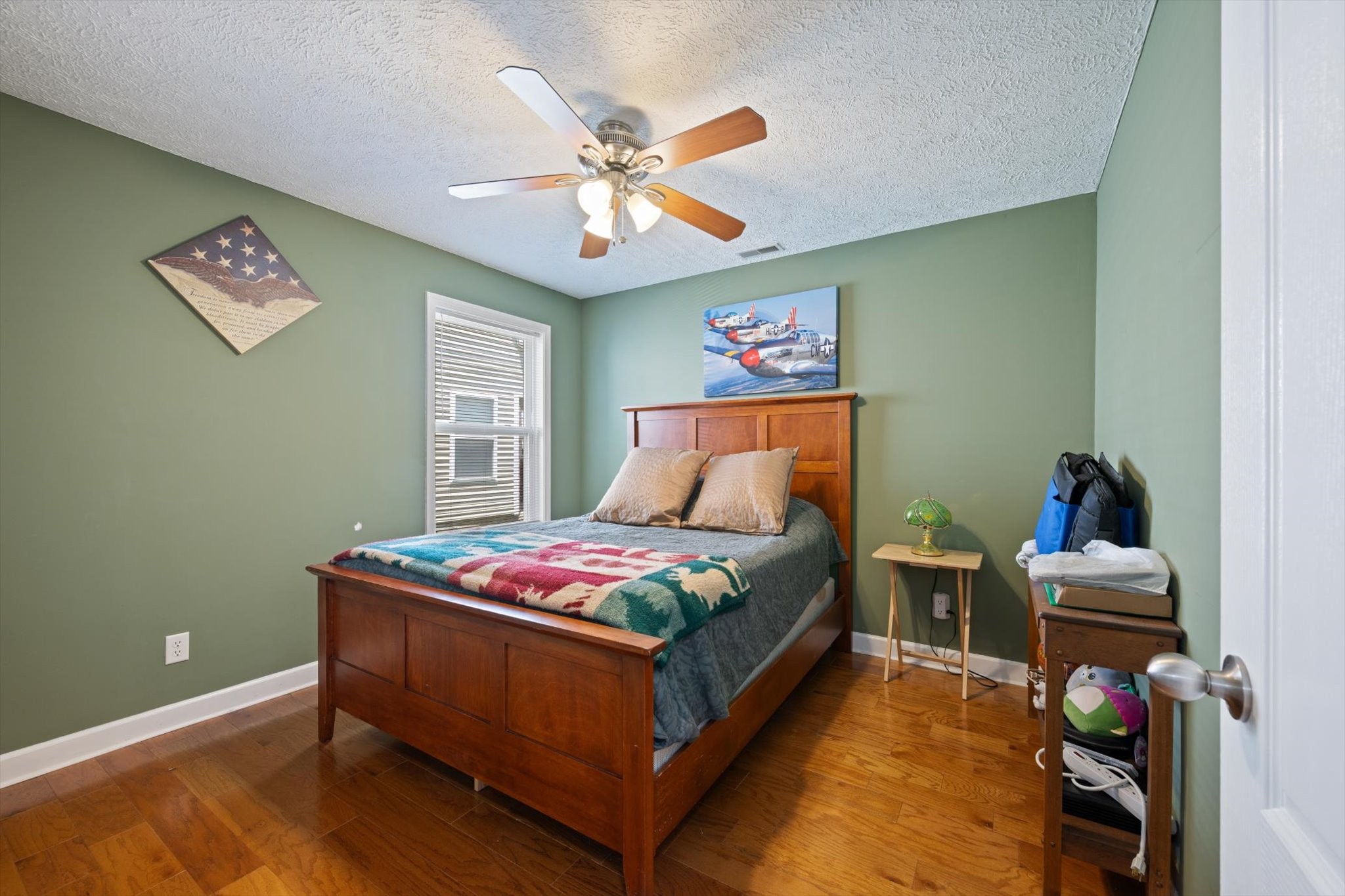 1616 Beaconcrest Cir