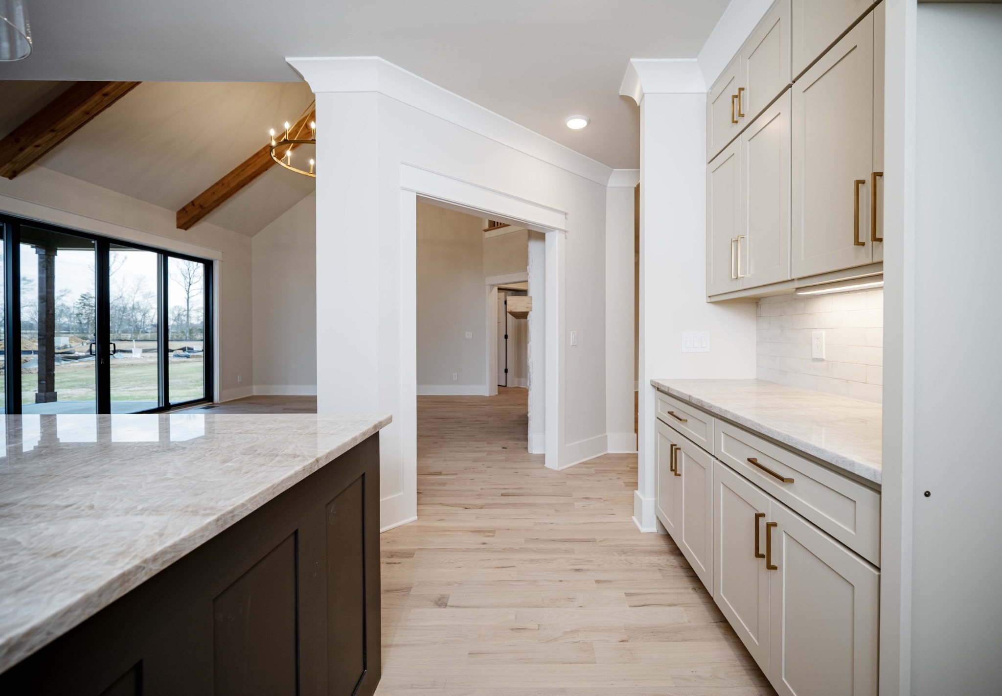 2829 Canfield Dr