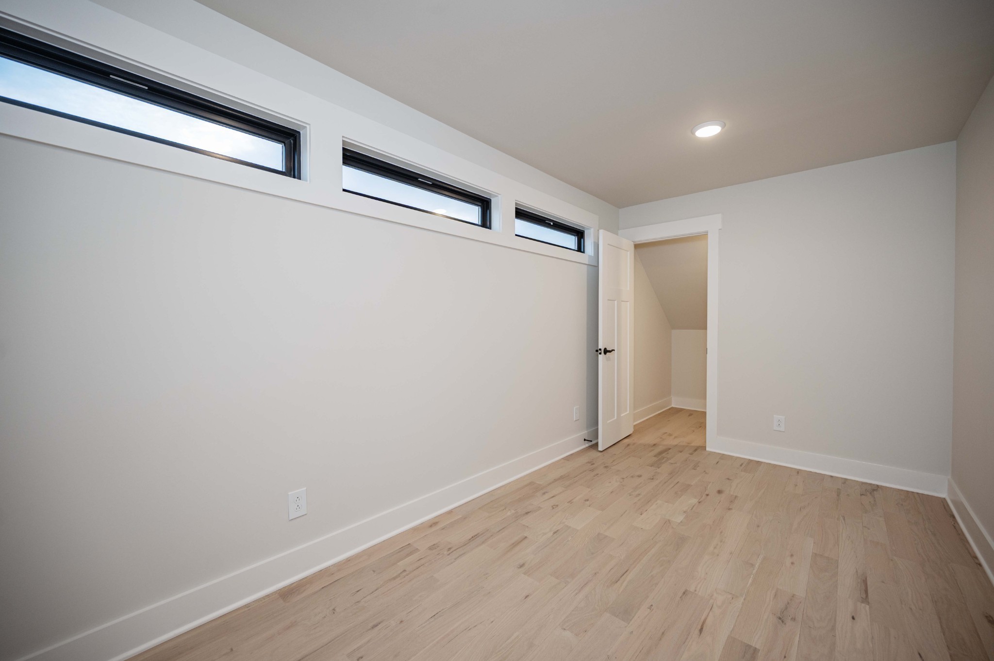 2829 Canfield Dr