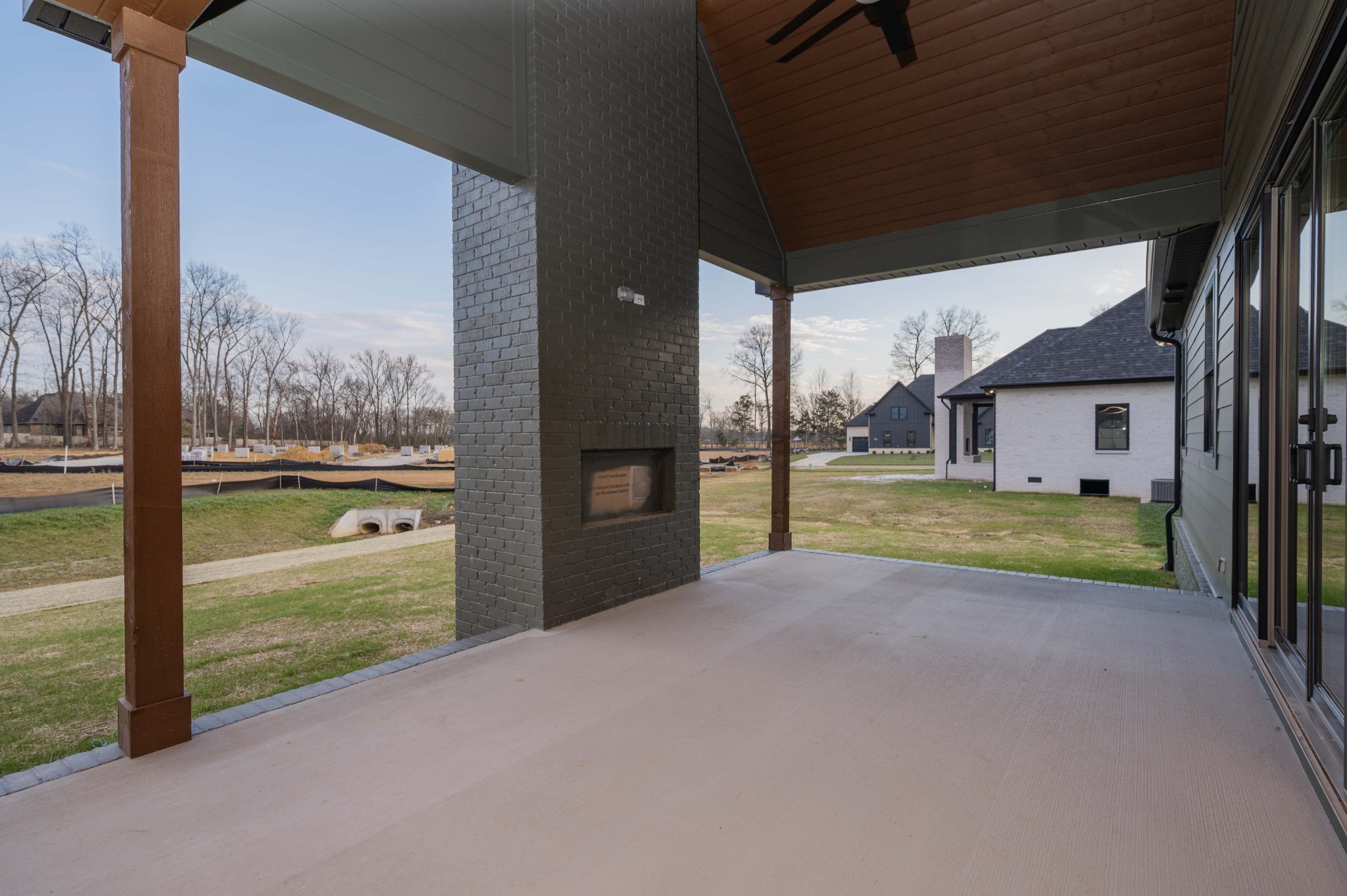 2829 Canfield Dr