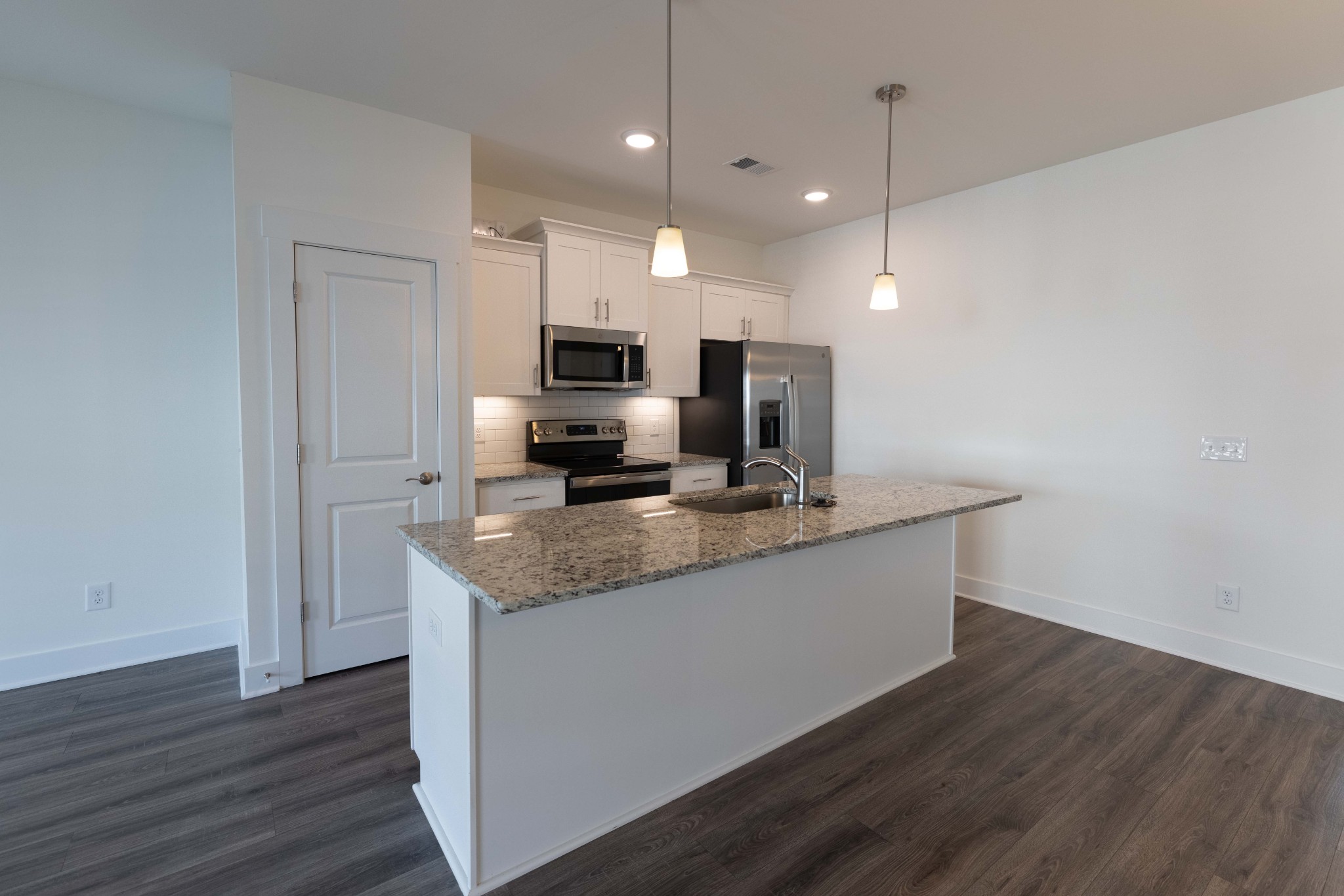 7111 Gracious Dr