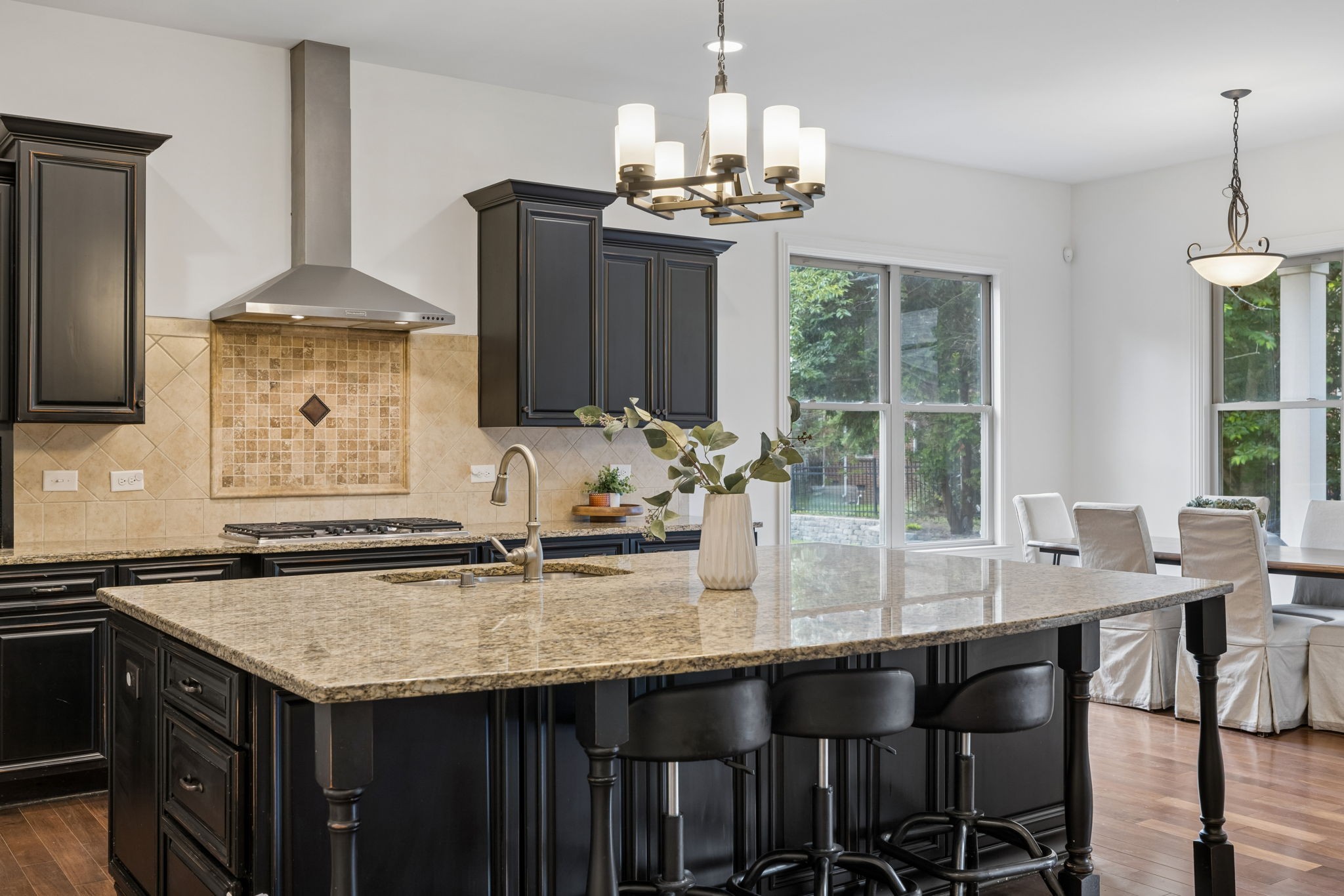 1326 Cottingham Dr