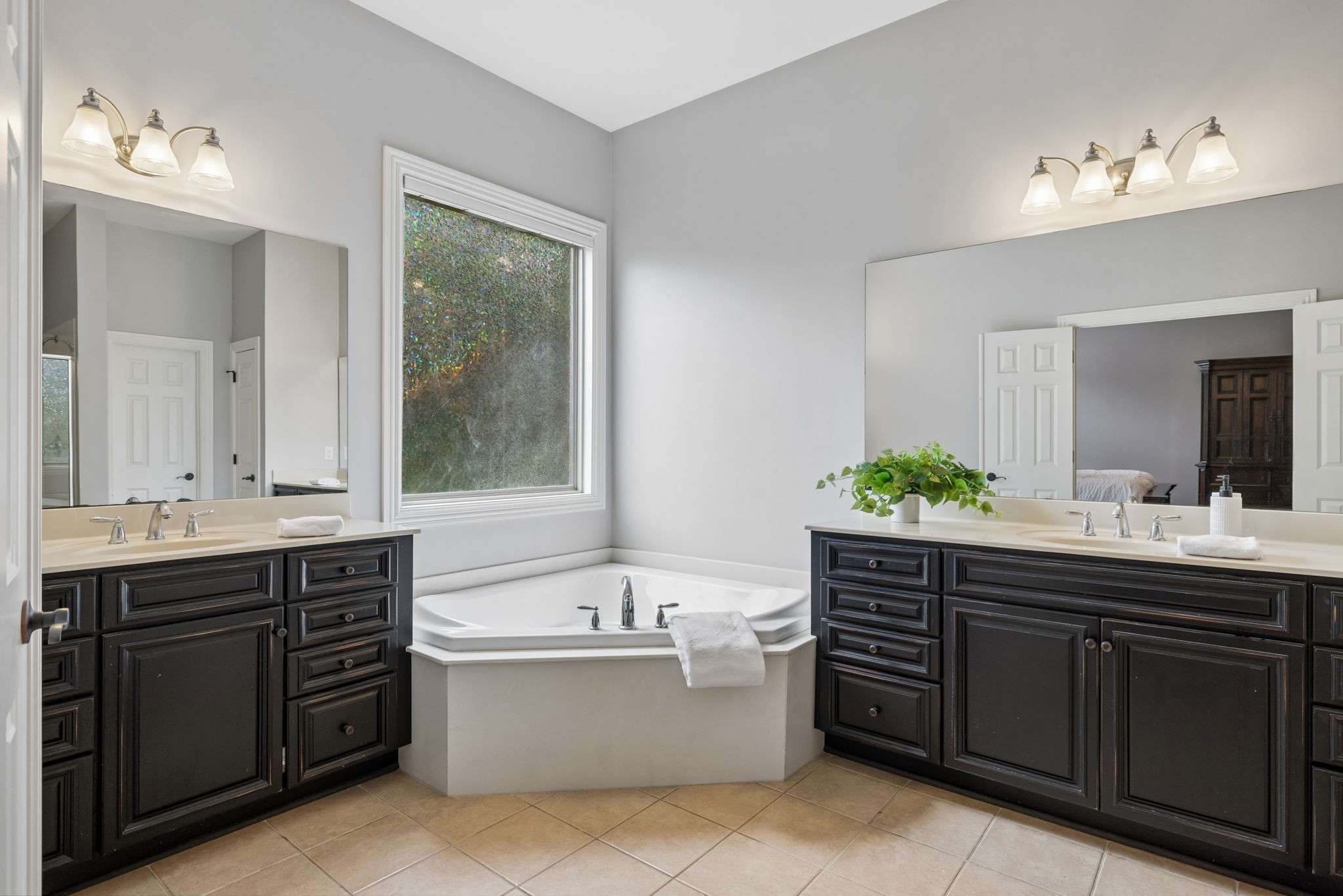 1326 Cottingham Dr